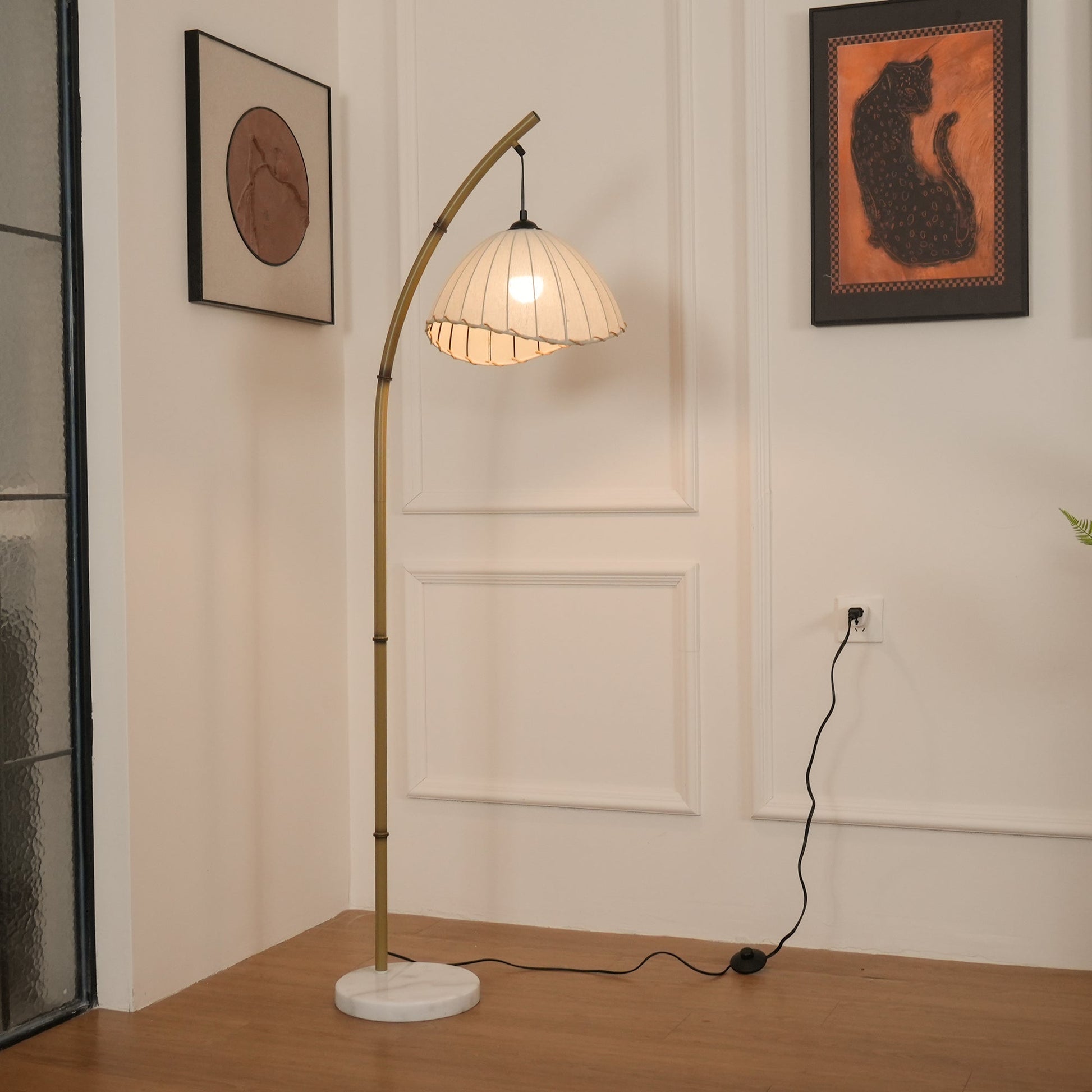 Liveno Minimalist Marble Floor Lamp-Neutral Decor