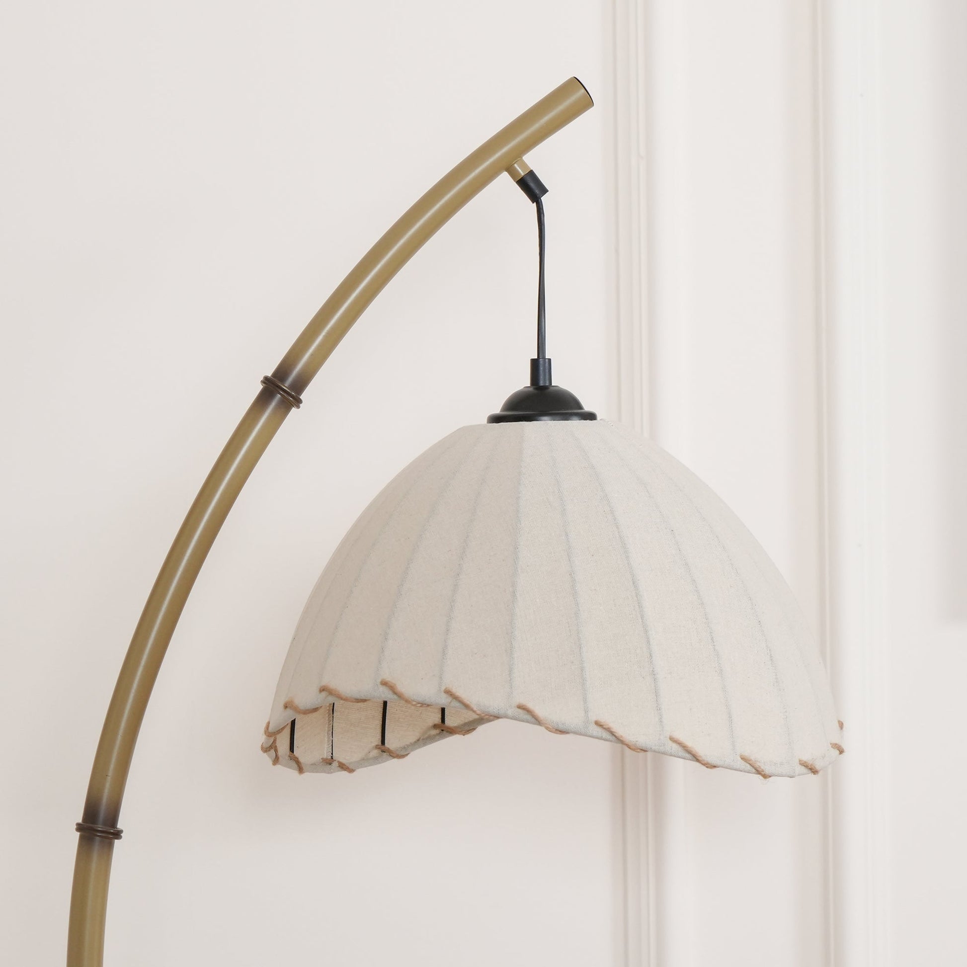 Liveno Minimalist Marble Floor Lamp-Neutral Decor