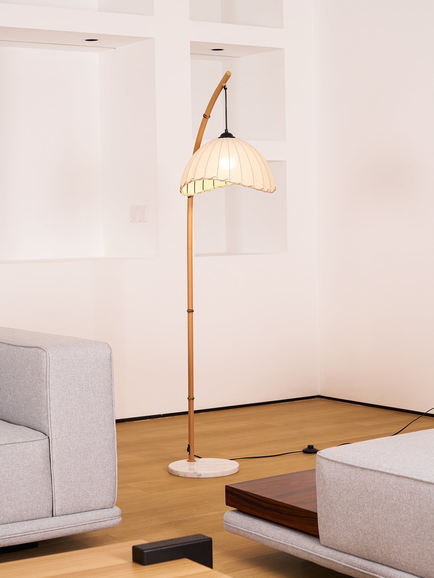 Liveno Minimalist Marble Floor Lamp-Neutral Decor