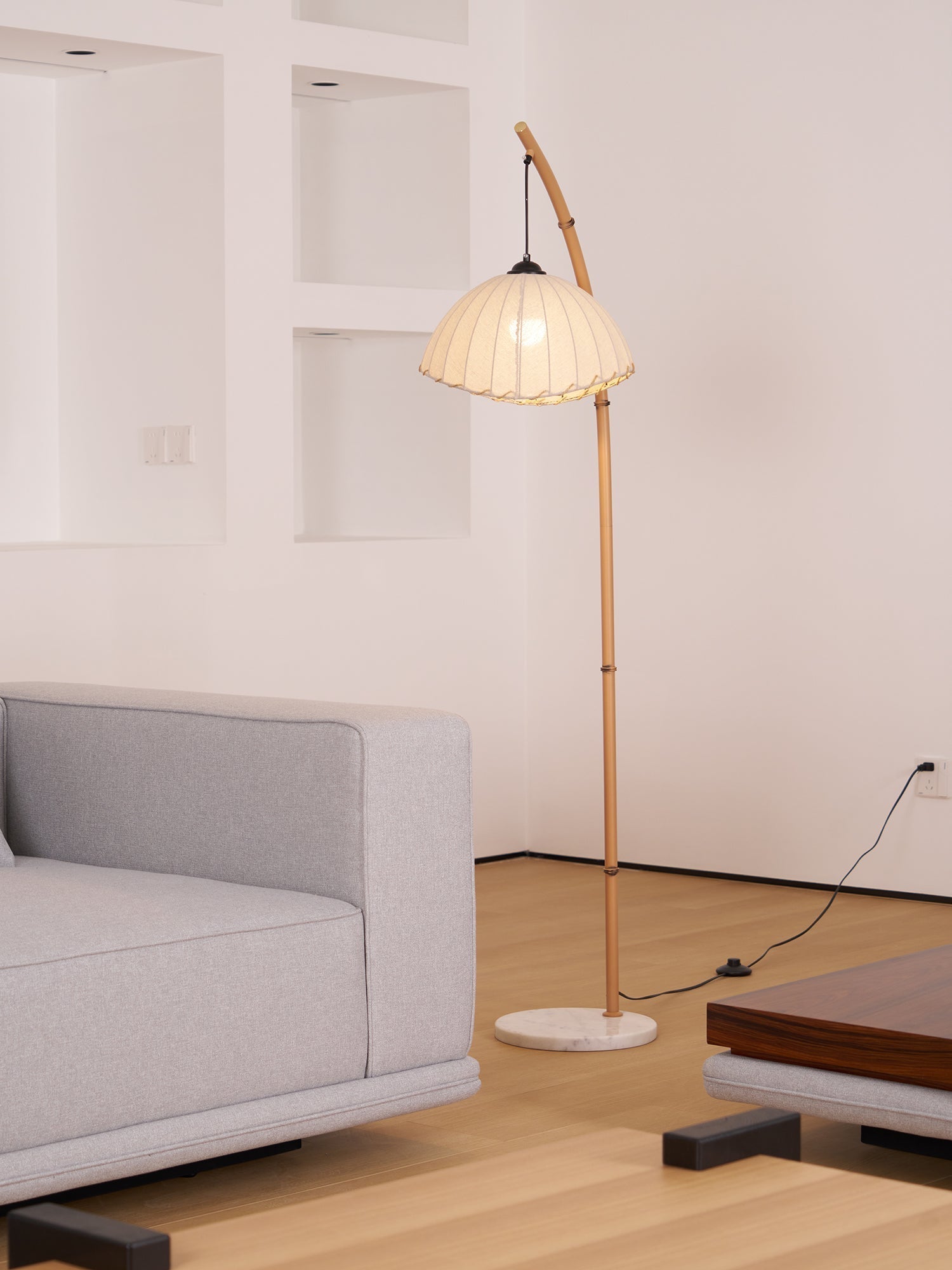 Liveno Minimalist Marble Floor Lamp-Neutral Decor