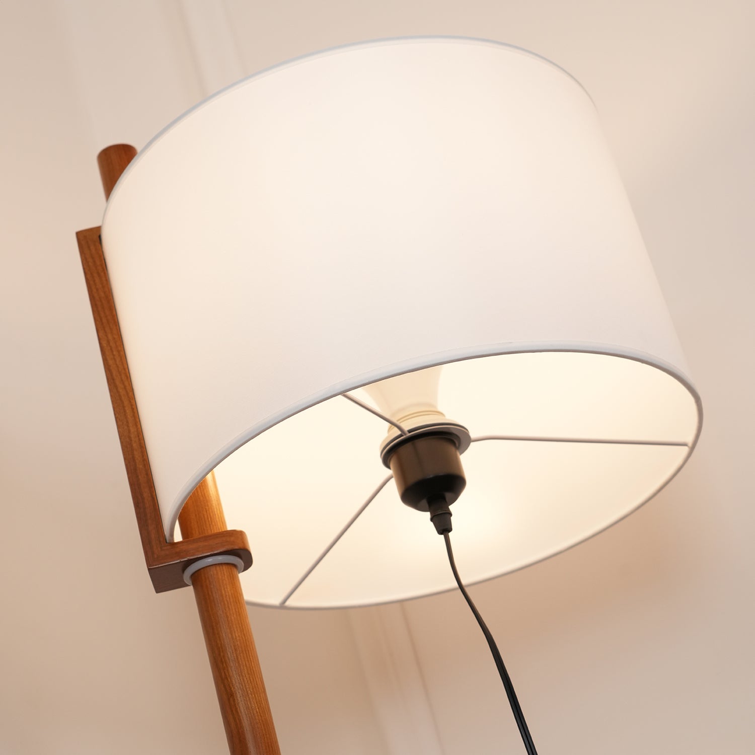 Nolan Floor Lamp