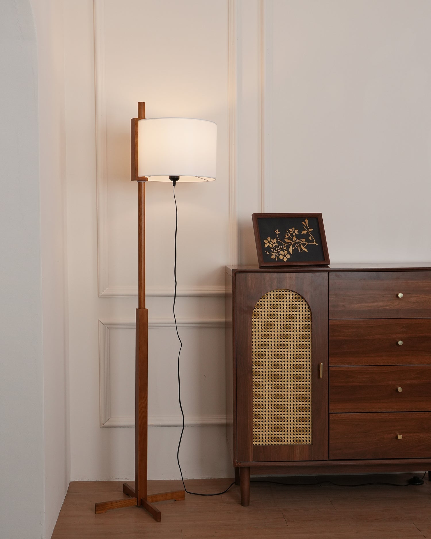 Nolan Floor Lamp