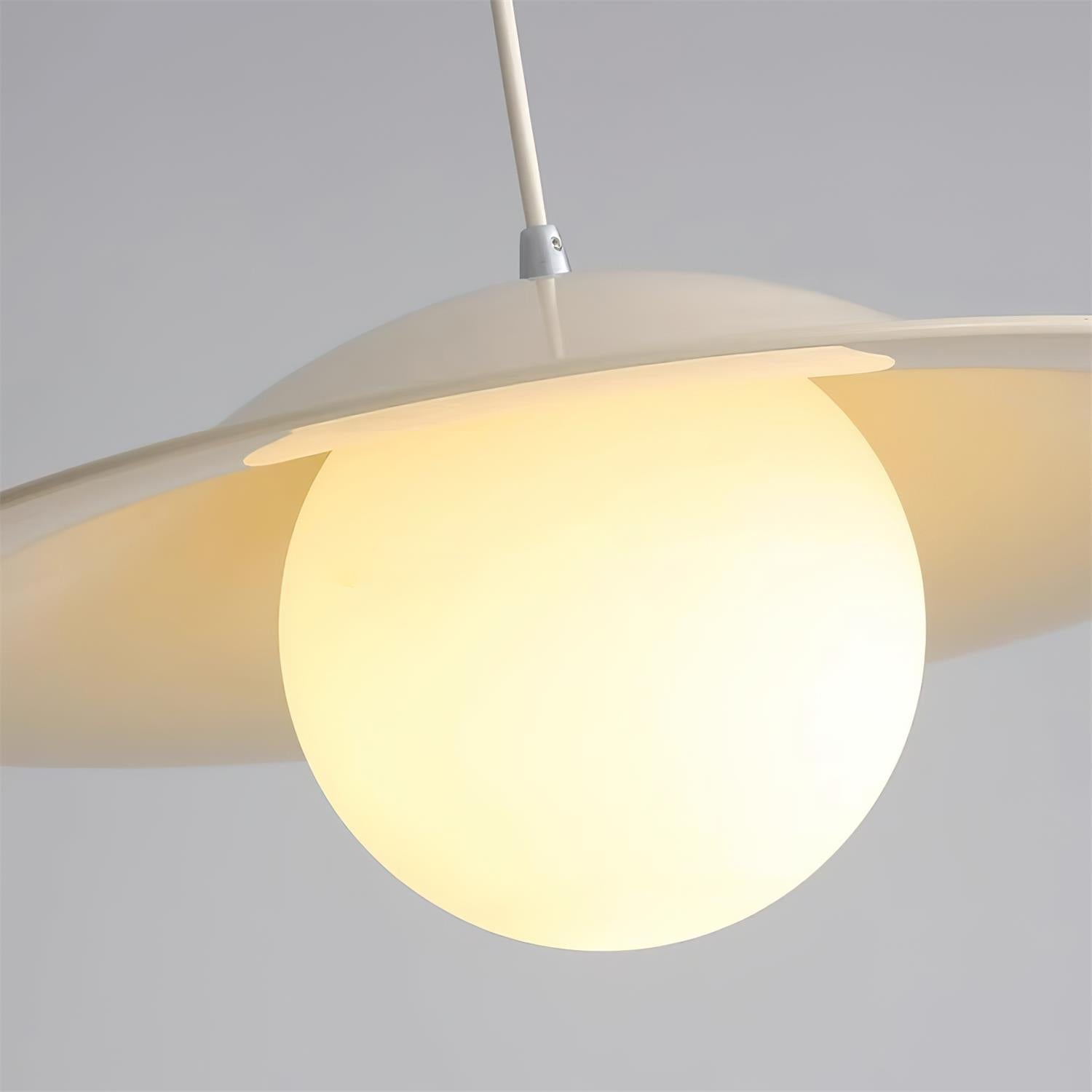 Opilo Metal Pendant Light