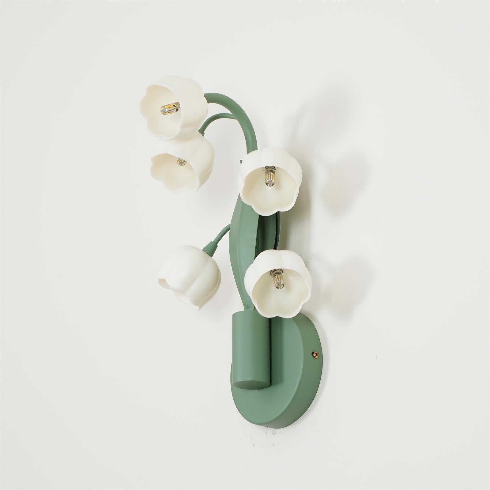 Lily Wall Lamp