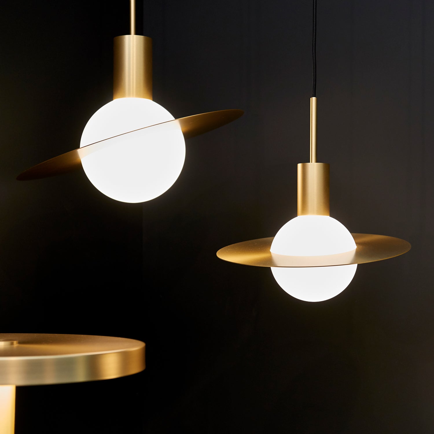 Doug Minimalist Pendant Light-Neutral Decor