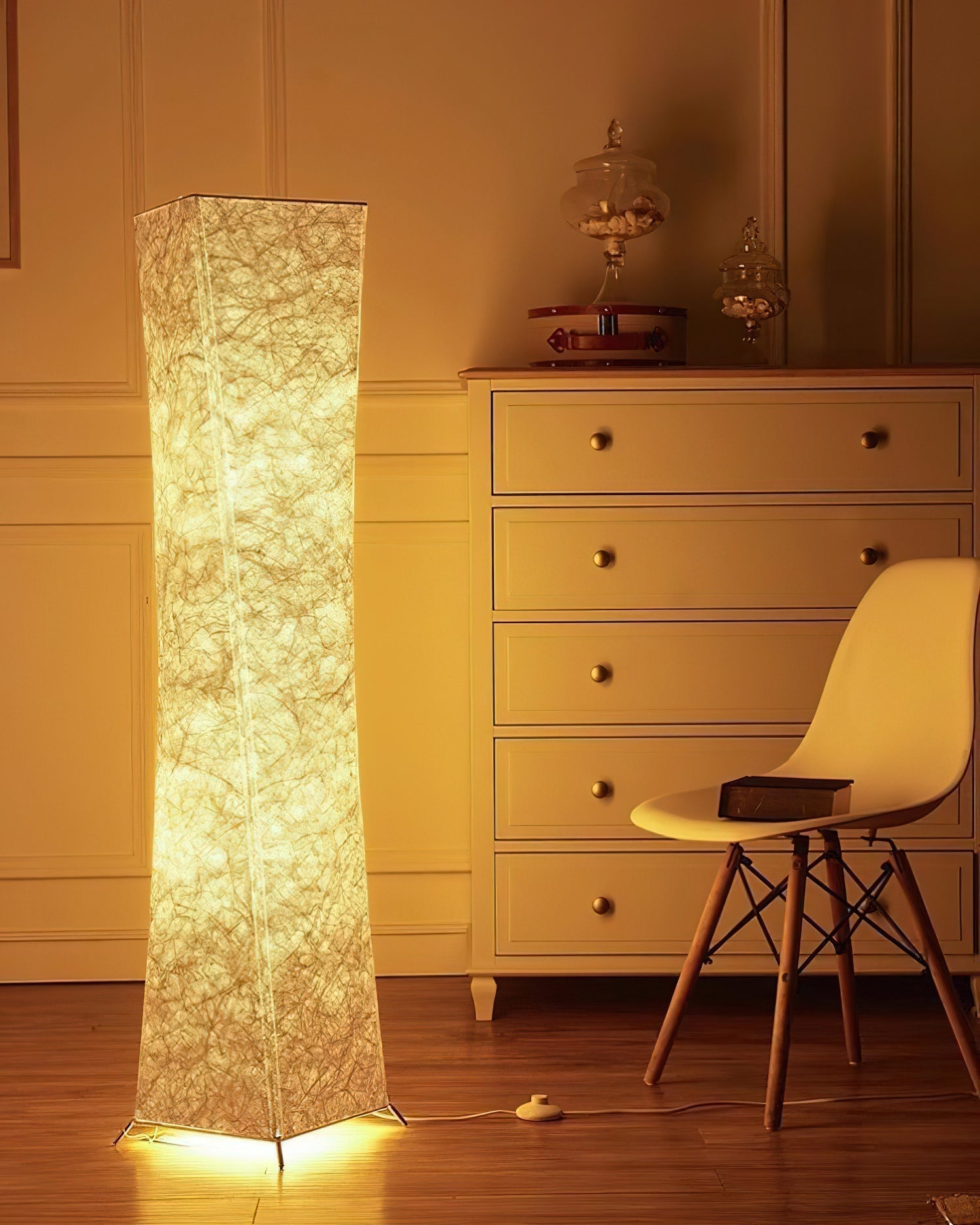 Sway Floor Lamp