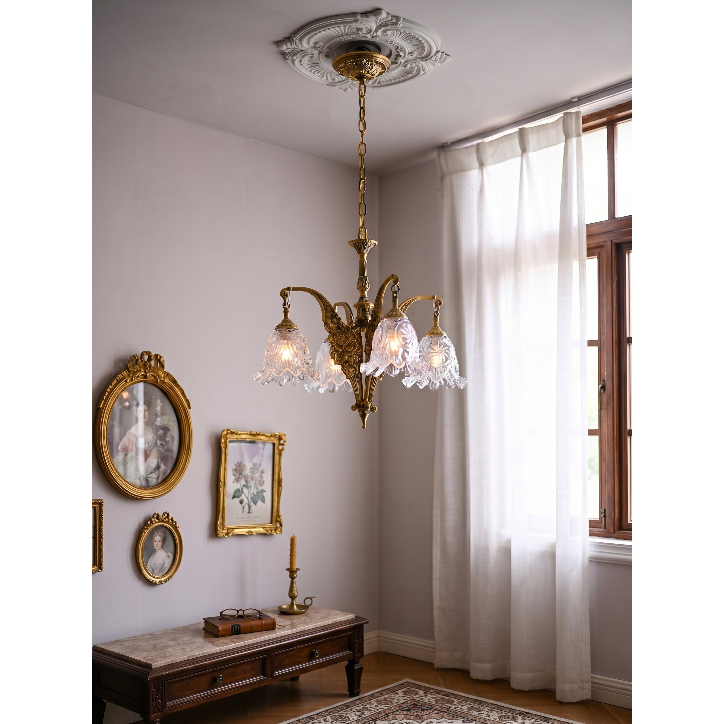 Side profile of the 4-head Savannah Bell Chandelier.