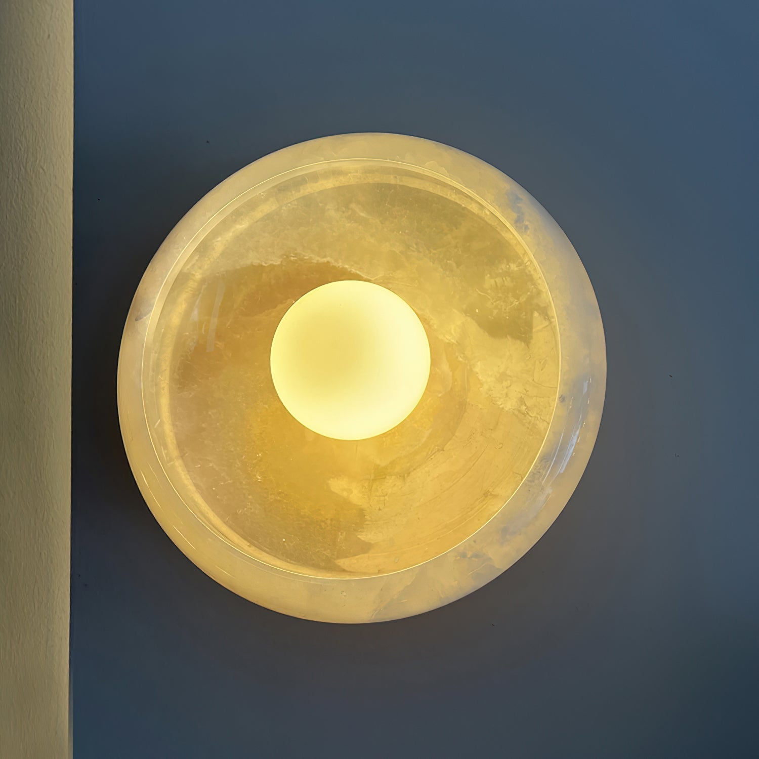 Onvix Natural Onyx Wall Light