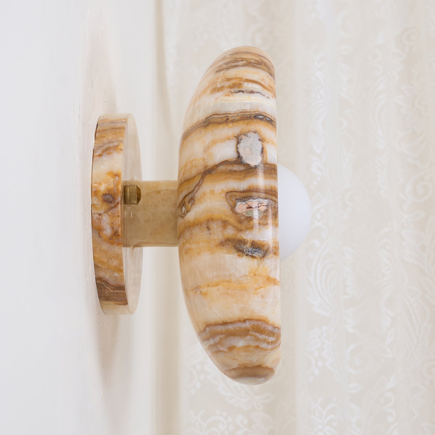 Onvix Natural Onyx Wall Light