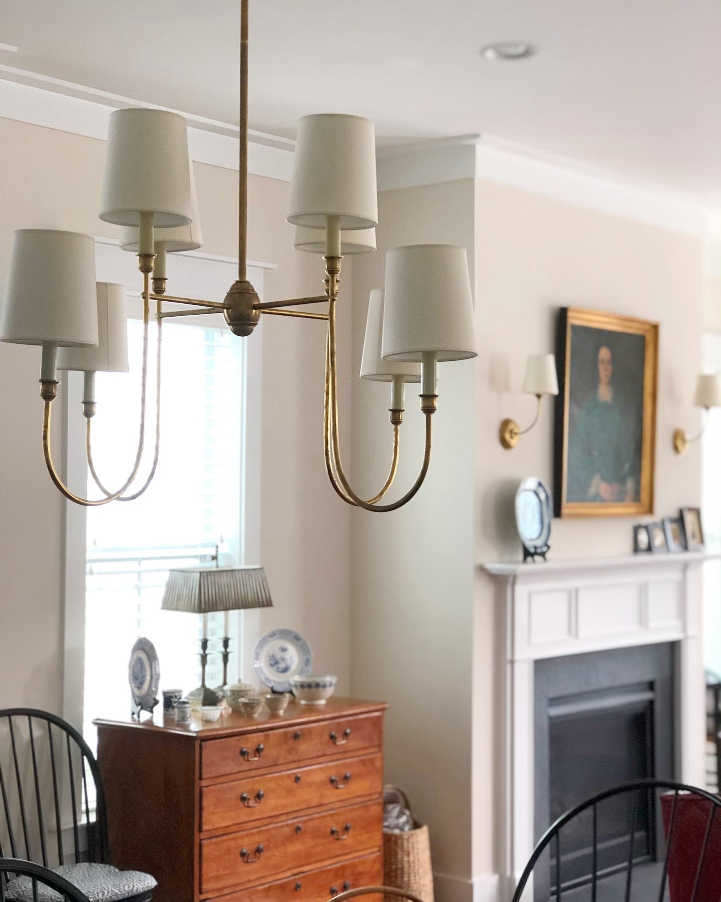 Lustra Chandelier Vendome Brass White Shade-Neutral Decor