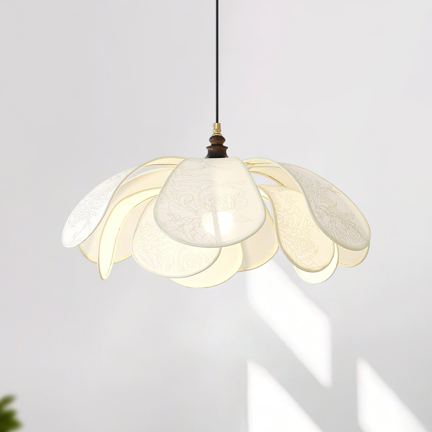 Calanthe Pendant Lamp