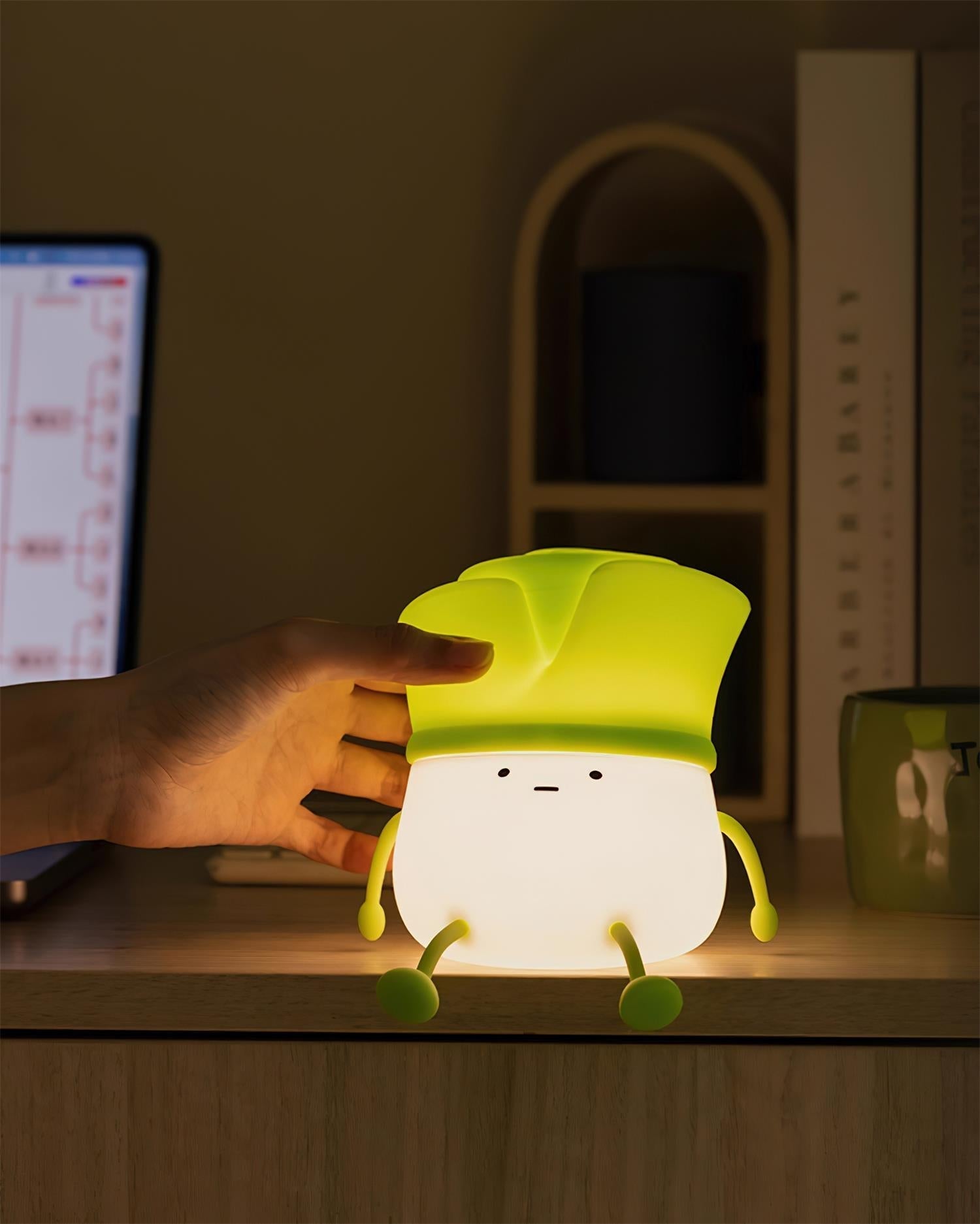 Perrin Table Lamp