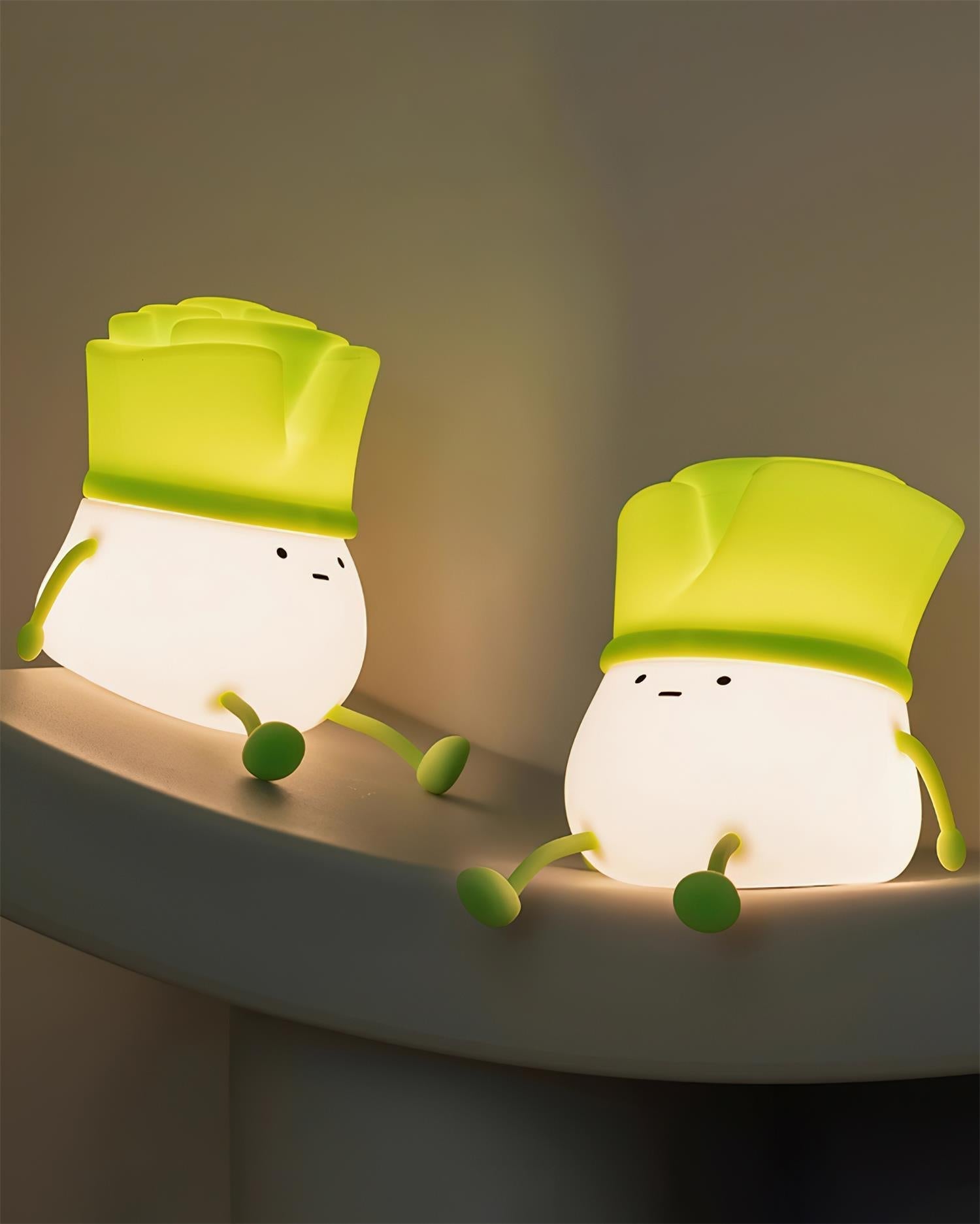 Perrin Table Lamp