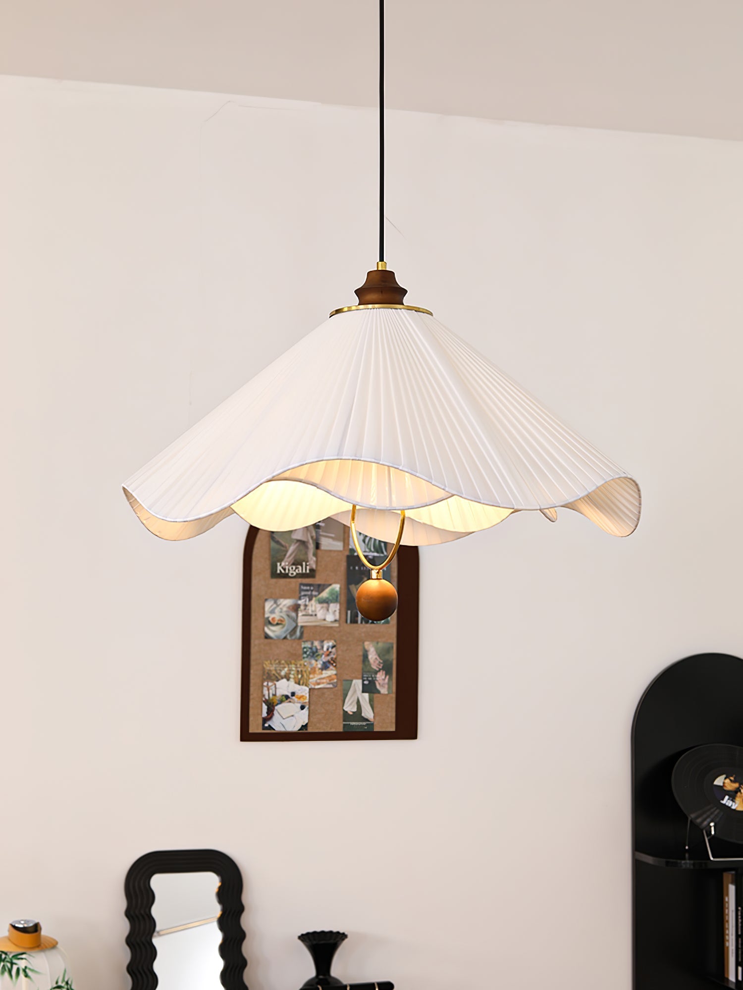 Amelie Modern Pendant Light-Neutral Decor