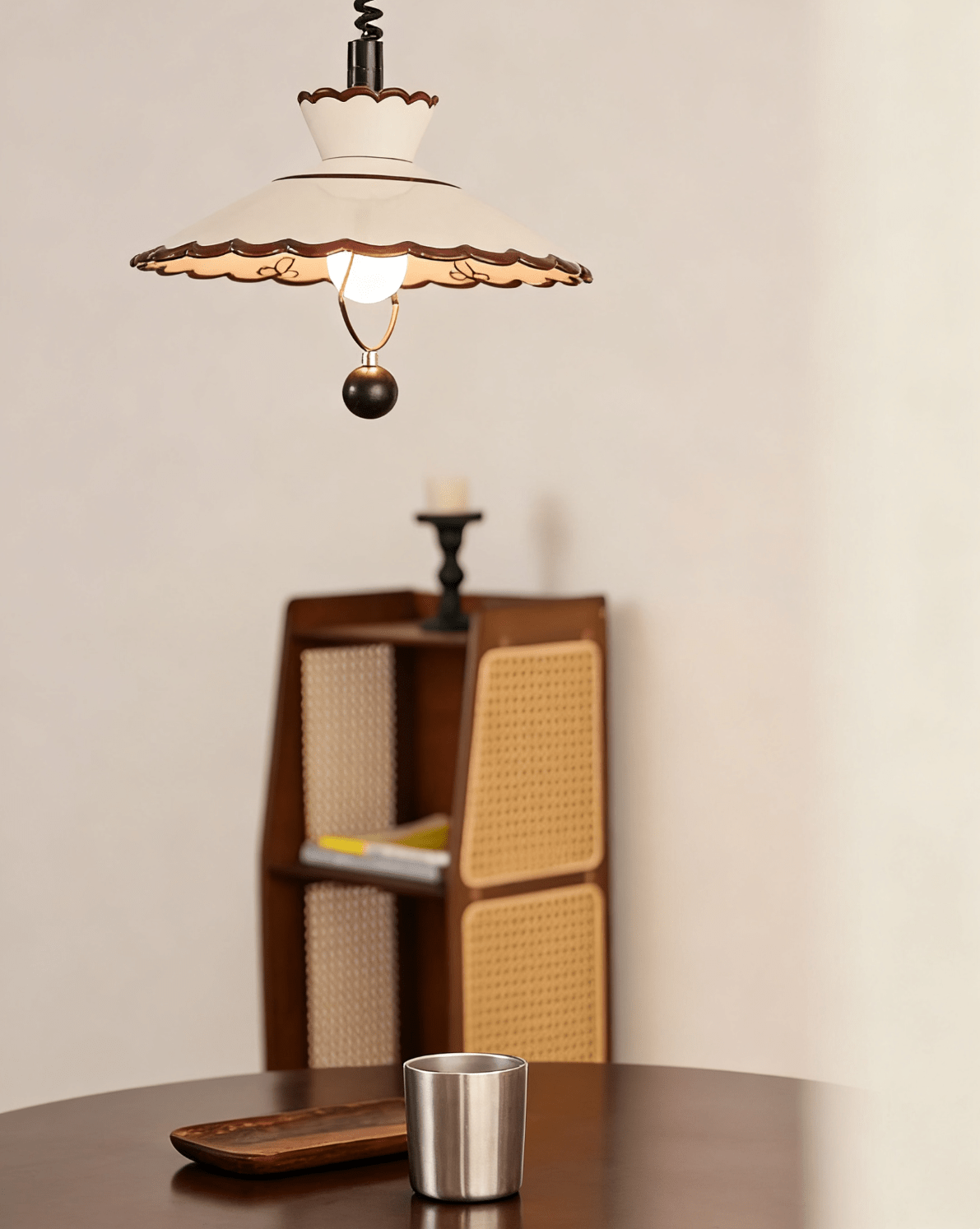Nylond Edge Pendant Lamp-Neutral Decor