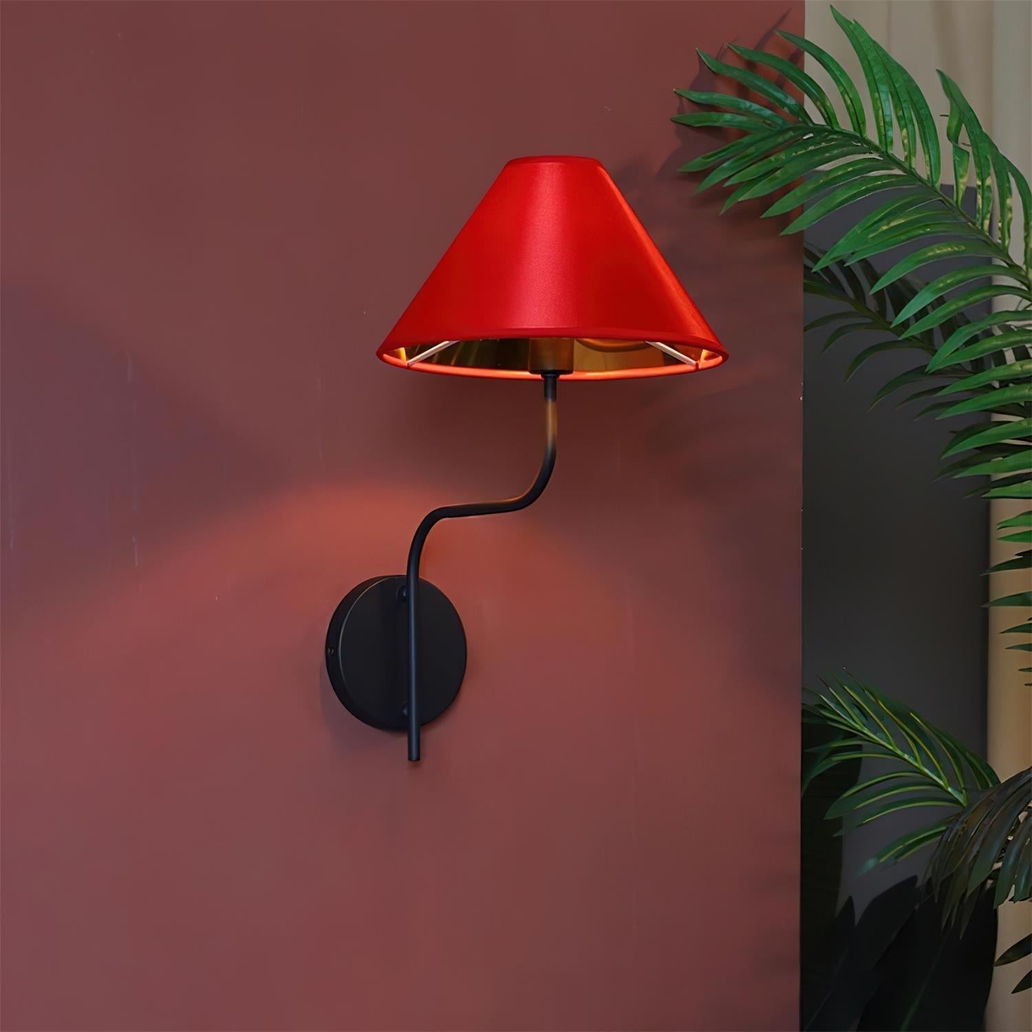 Scarlett Wall Lamp