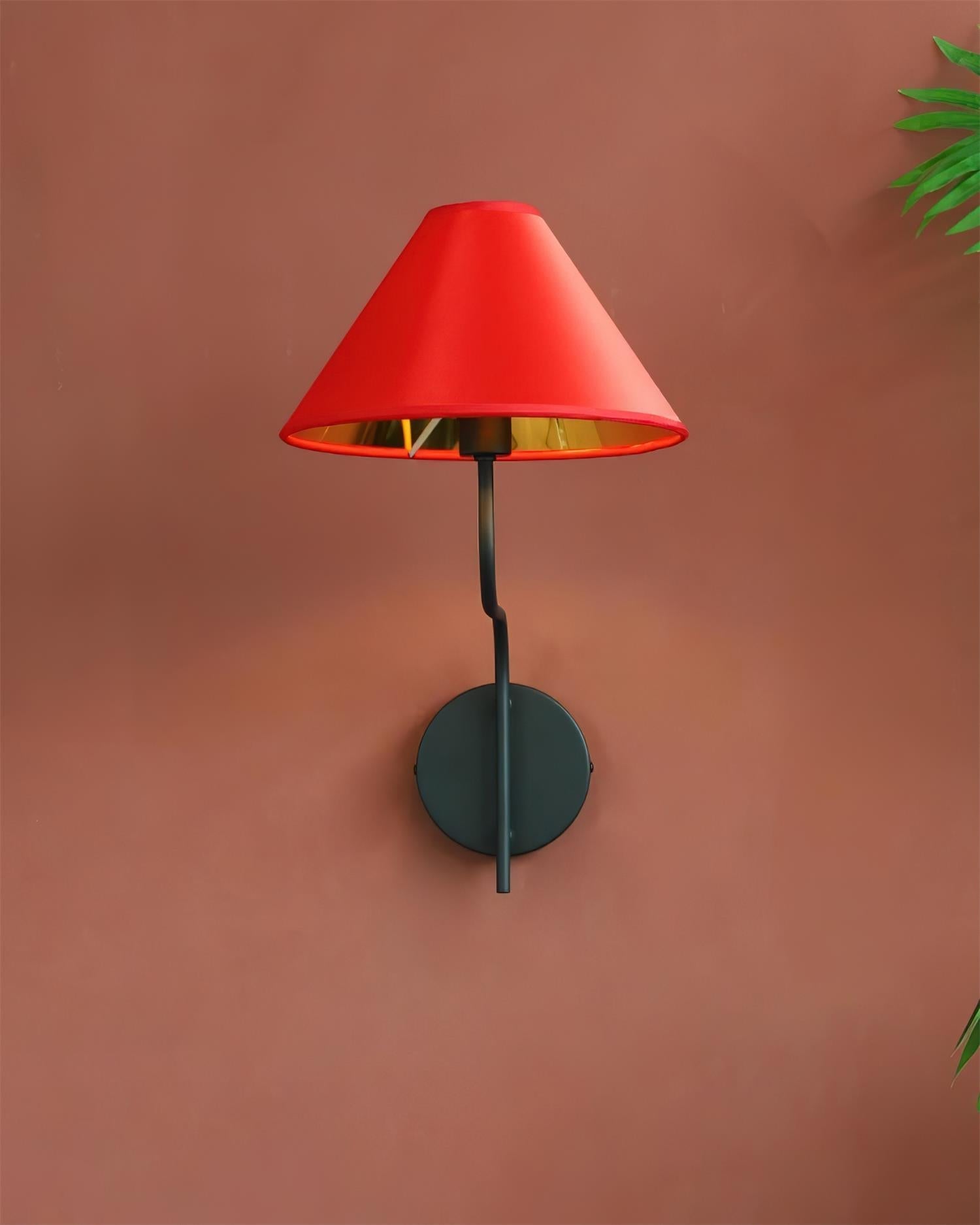 Scarlett Wall Lamp