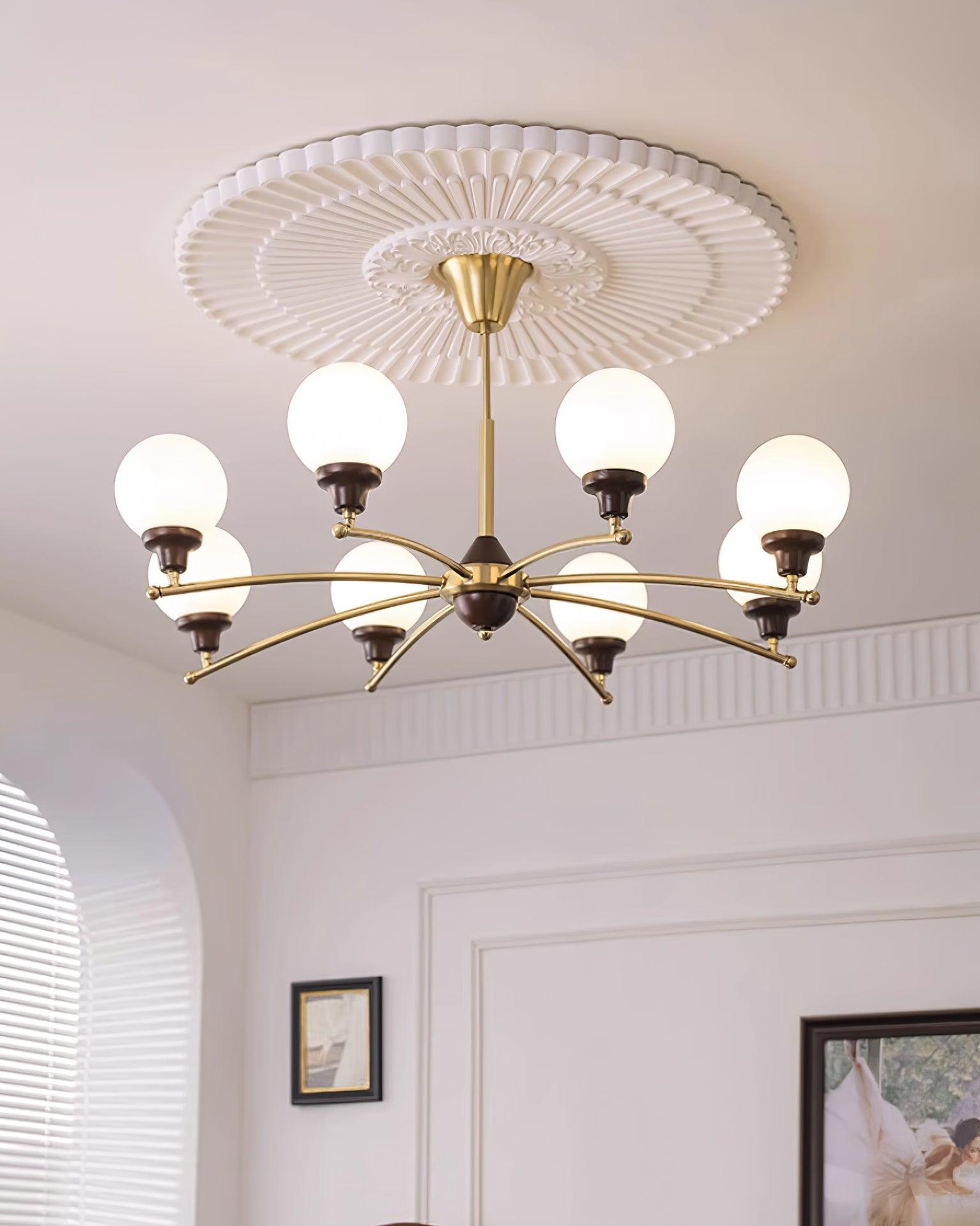 Evander Chandelier