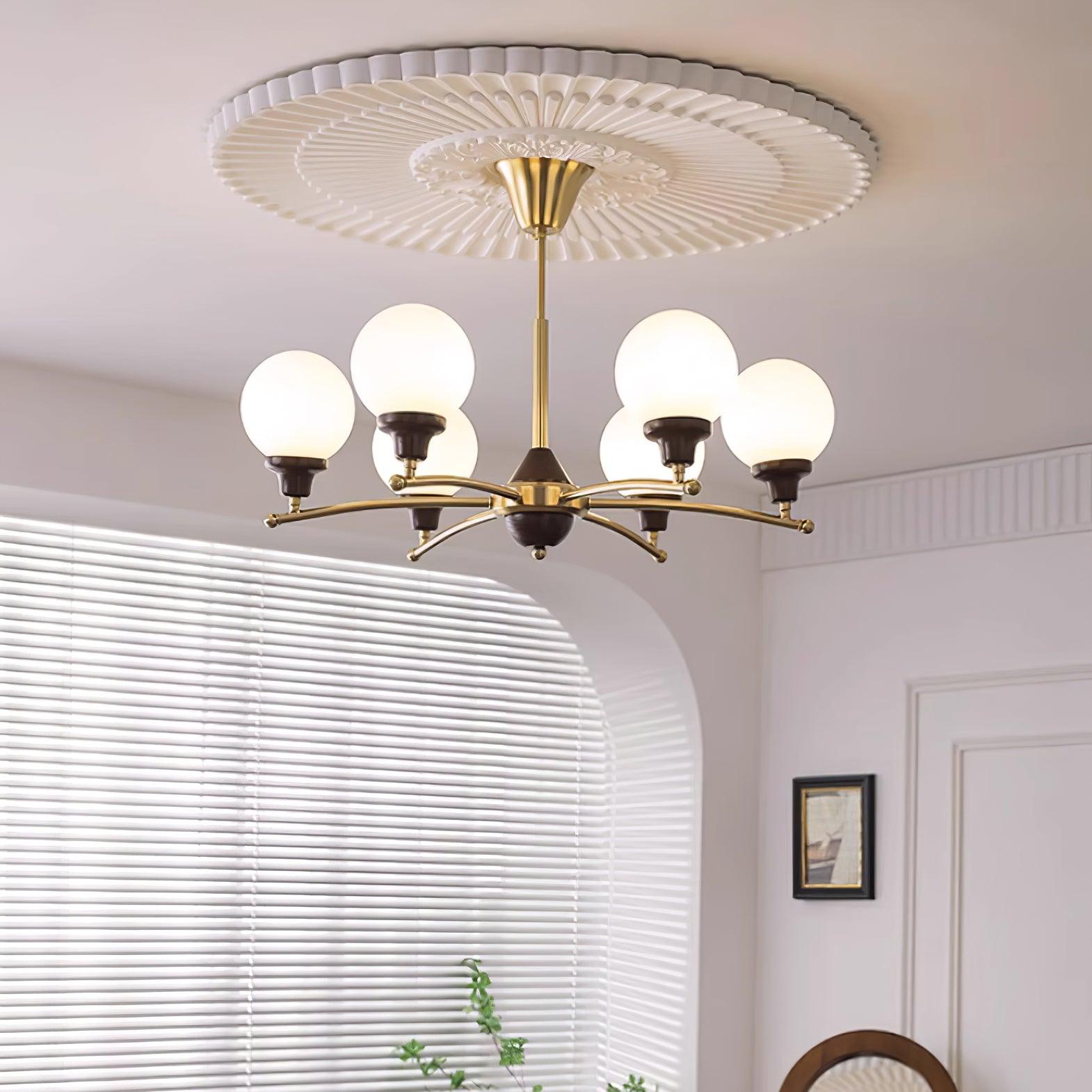Evander Chandelier