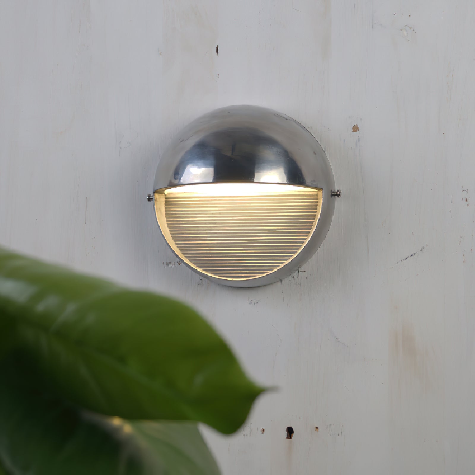 Selene Glass Wall Lamp