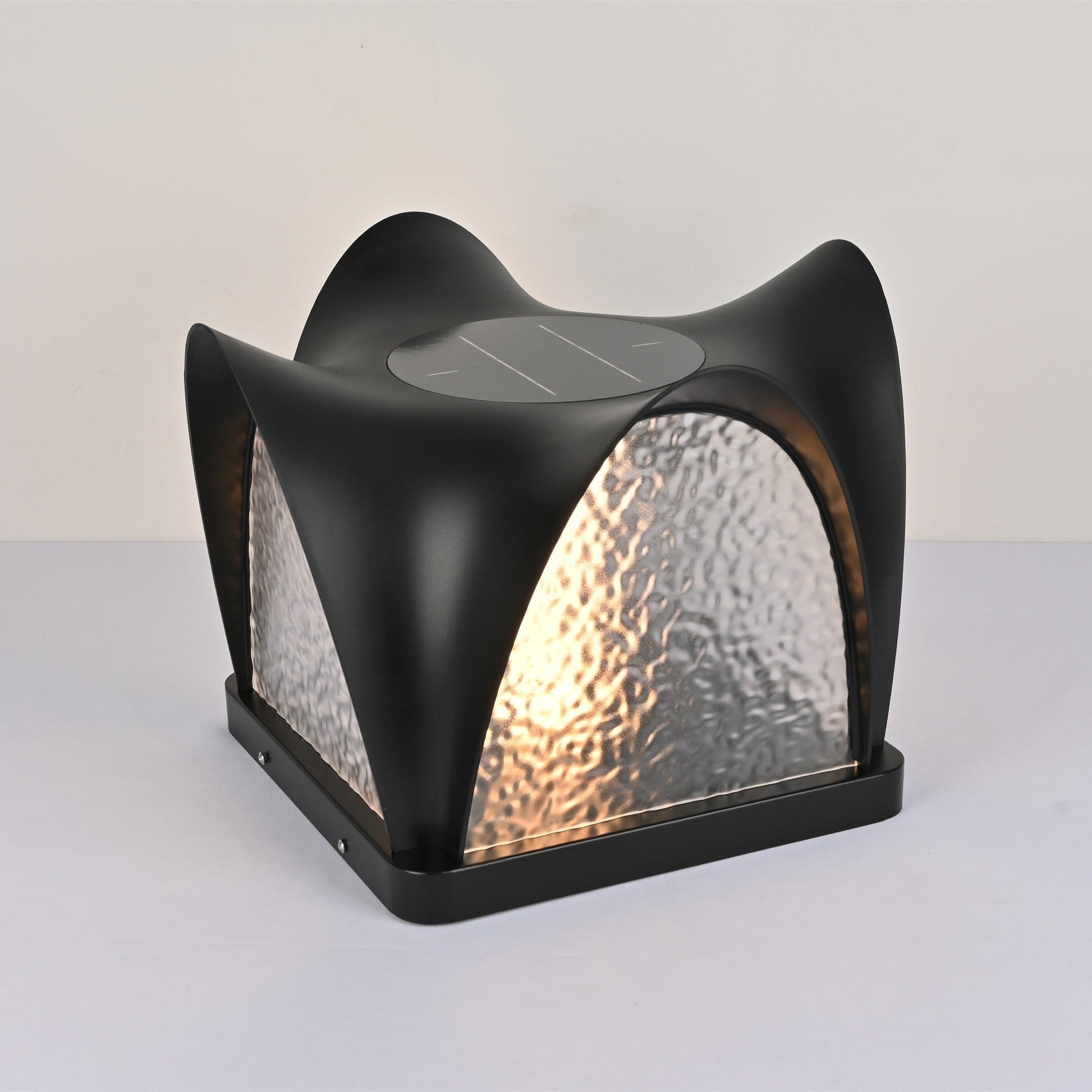 Veyra Modern Solar Outdoor Light-Neutral Decor