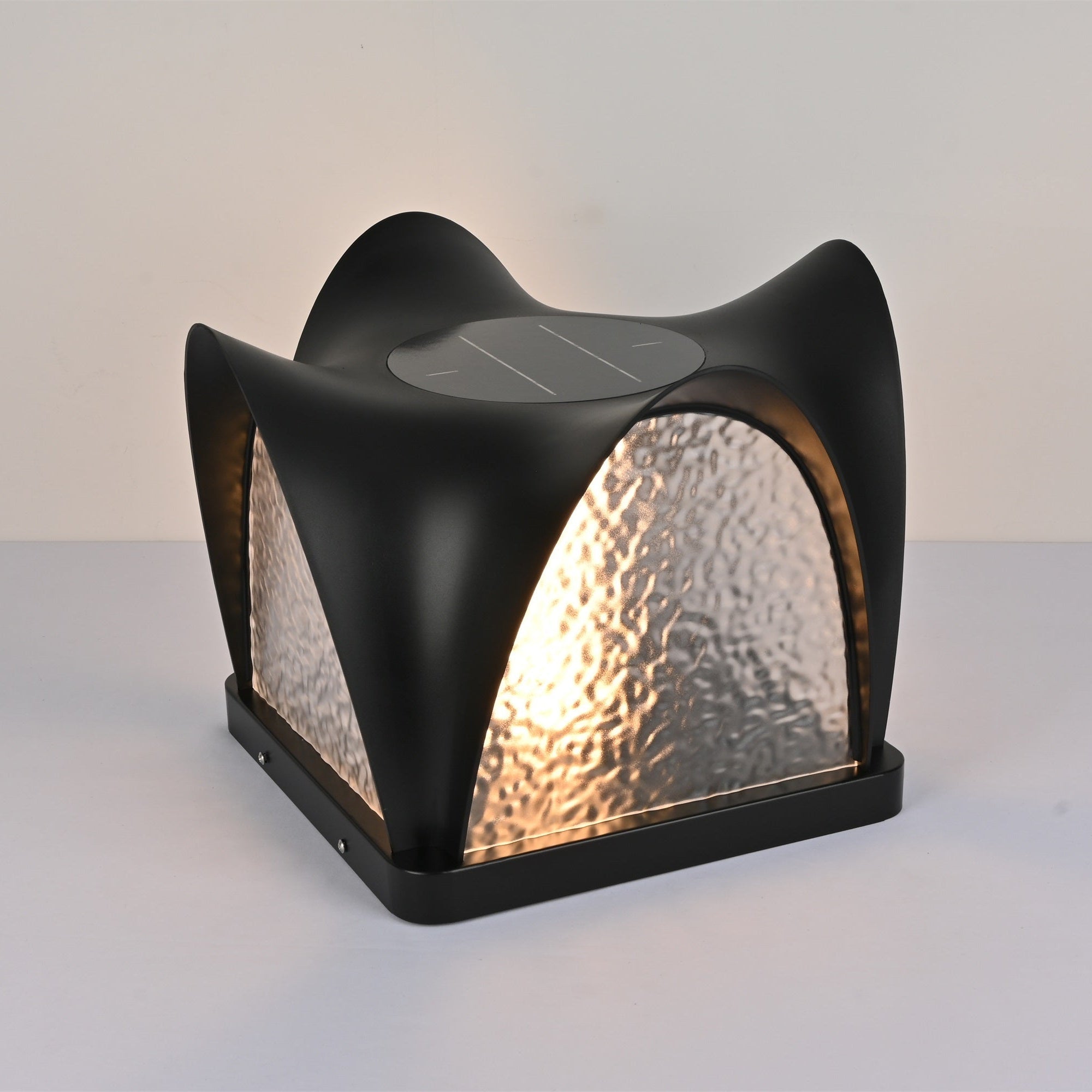 Veyra Modern Solar Outdoor Light-Neutral Decor