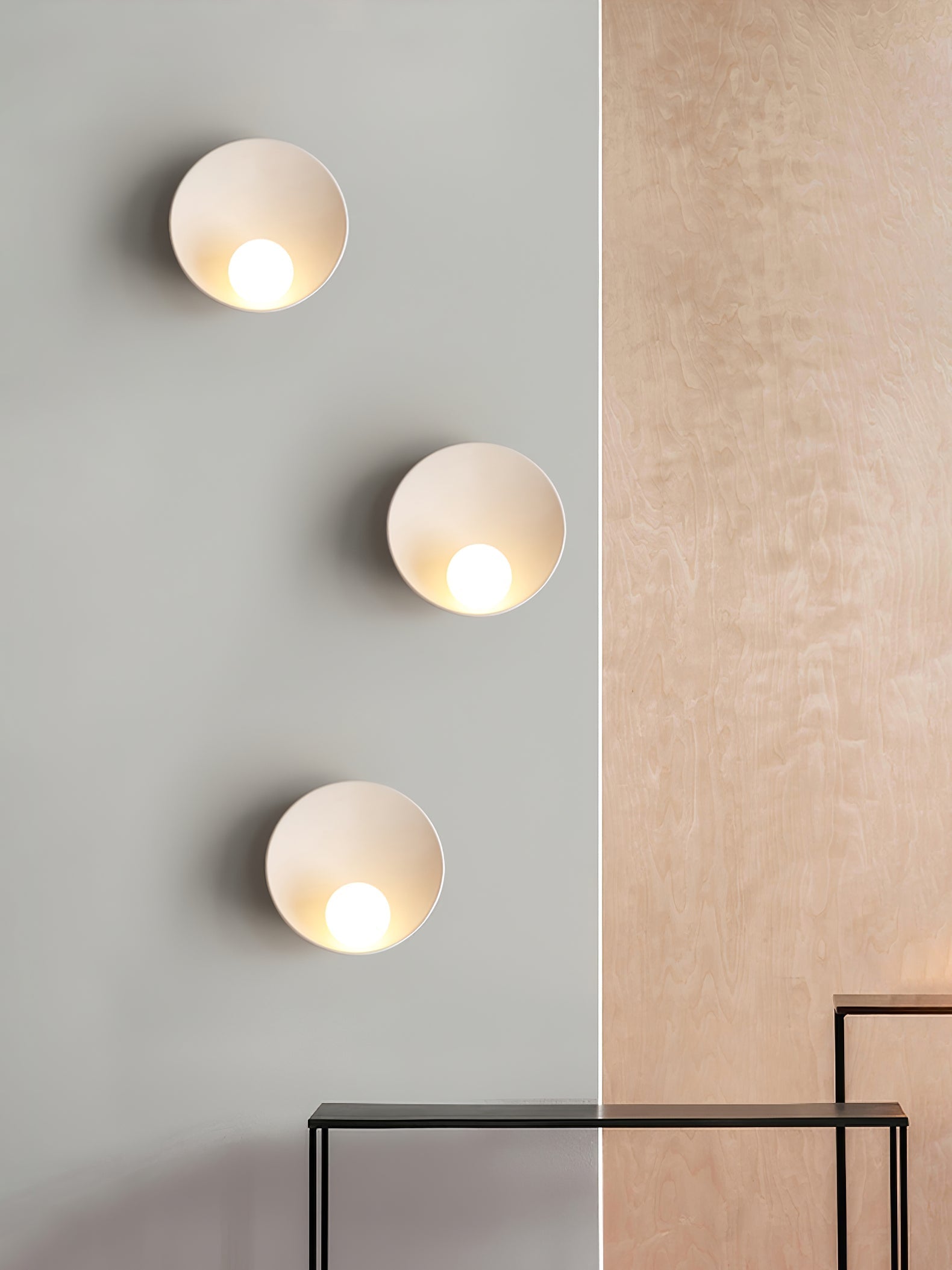 Ersila Modern Minimalist Resin Wall Lamp-Neutral Decor