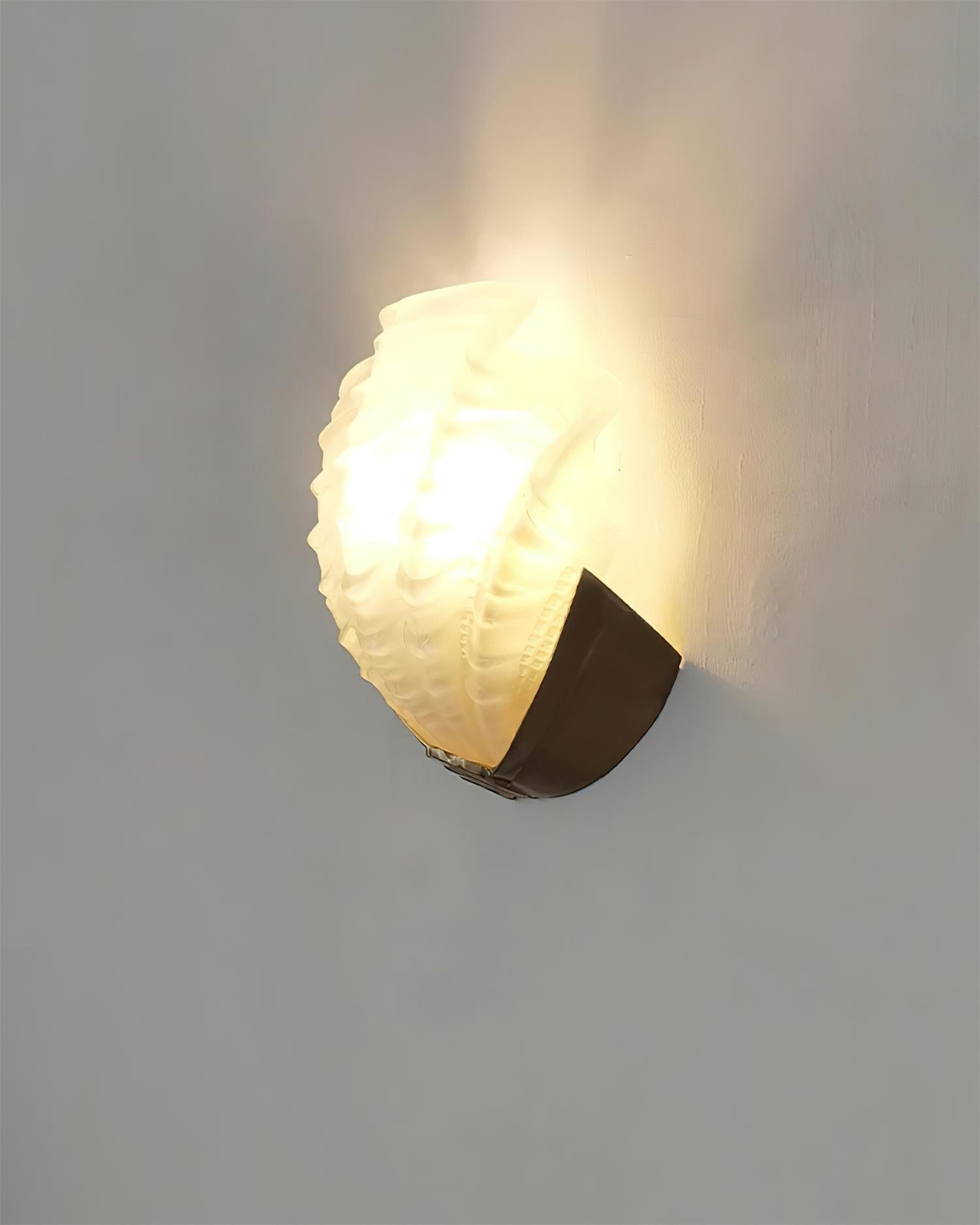 Coraline Wall Lamp