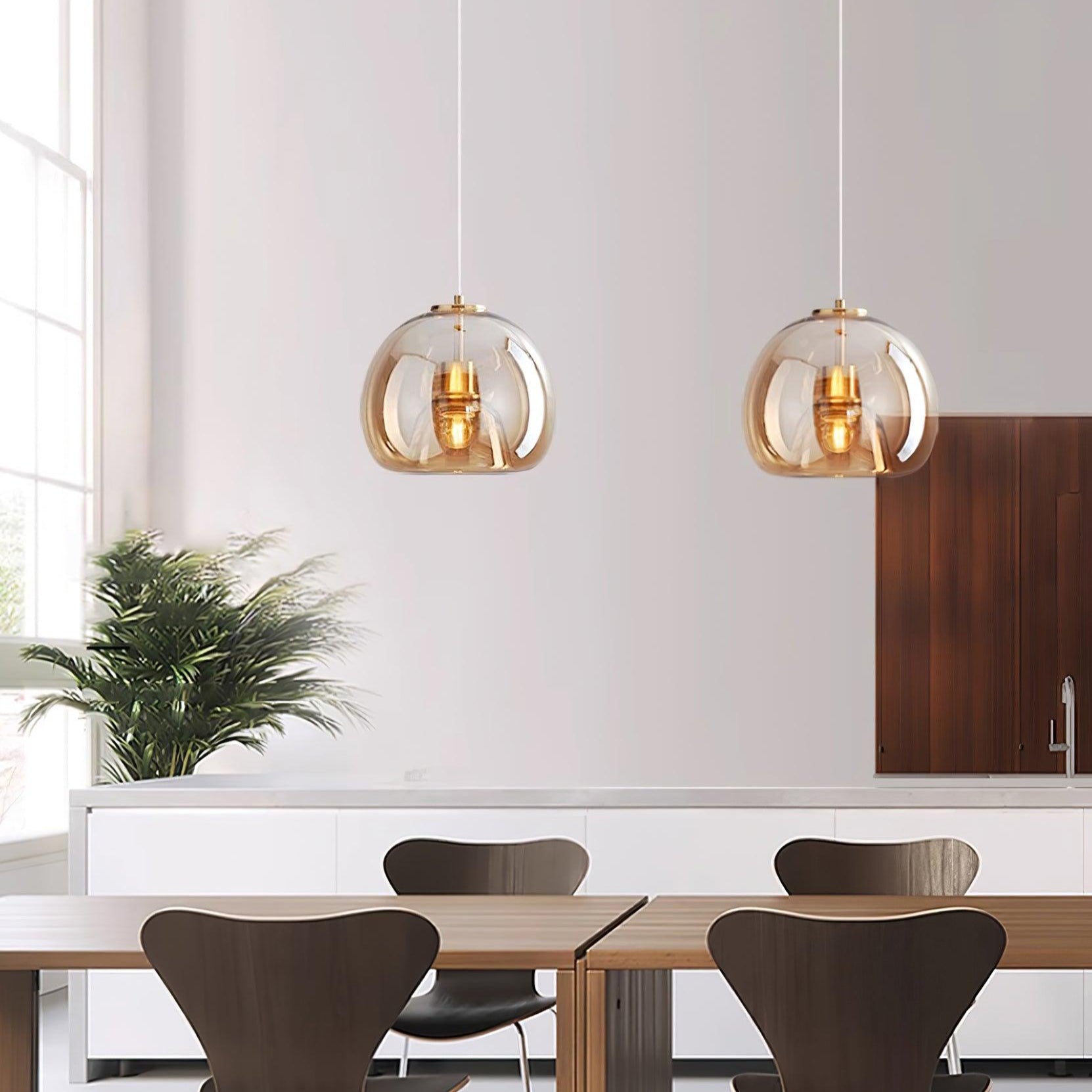 Avola  Glass  Pendant Light
