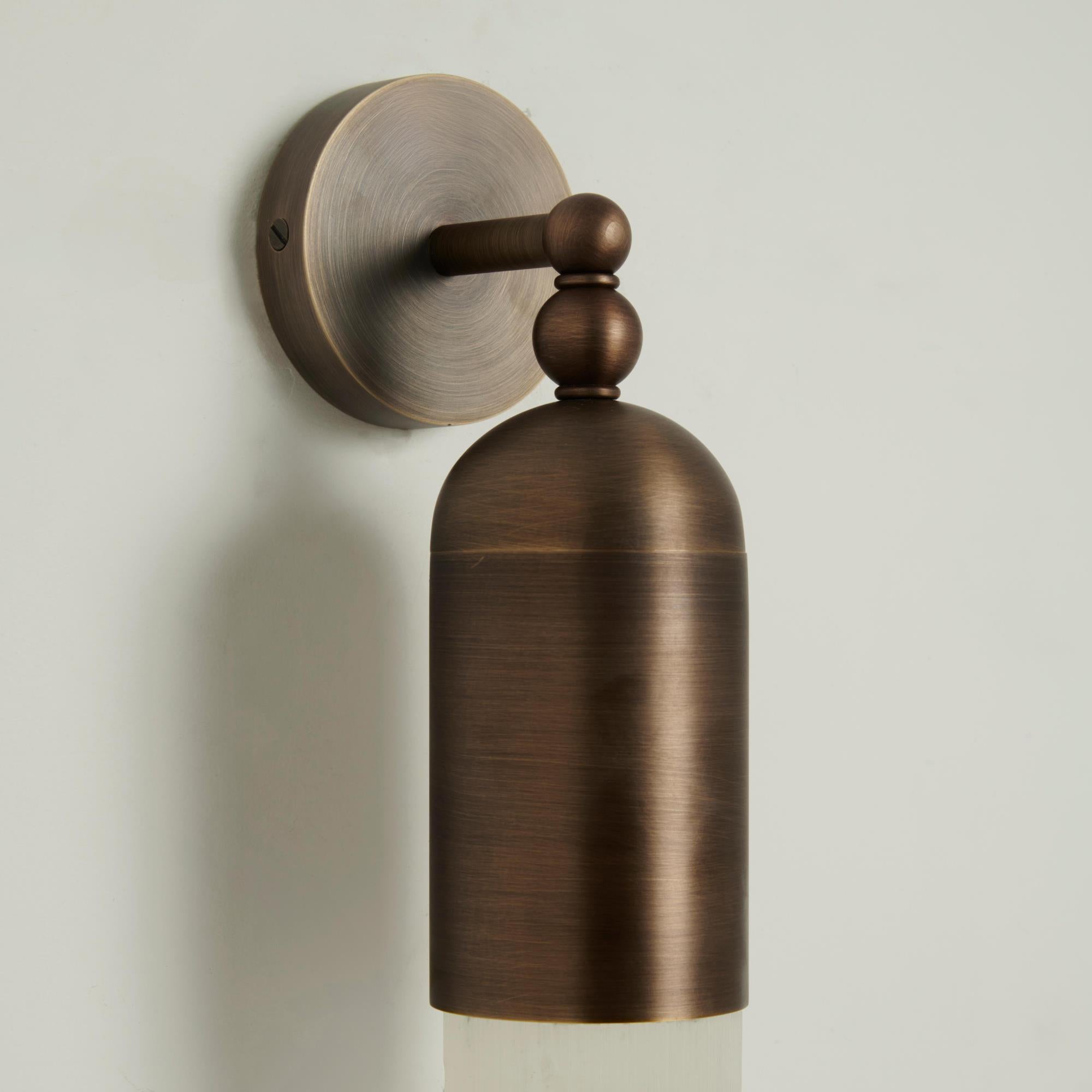 Mira Alabaster Wall Lamp