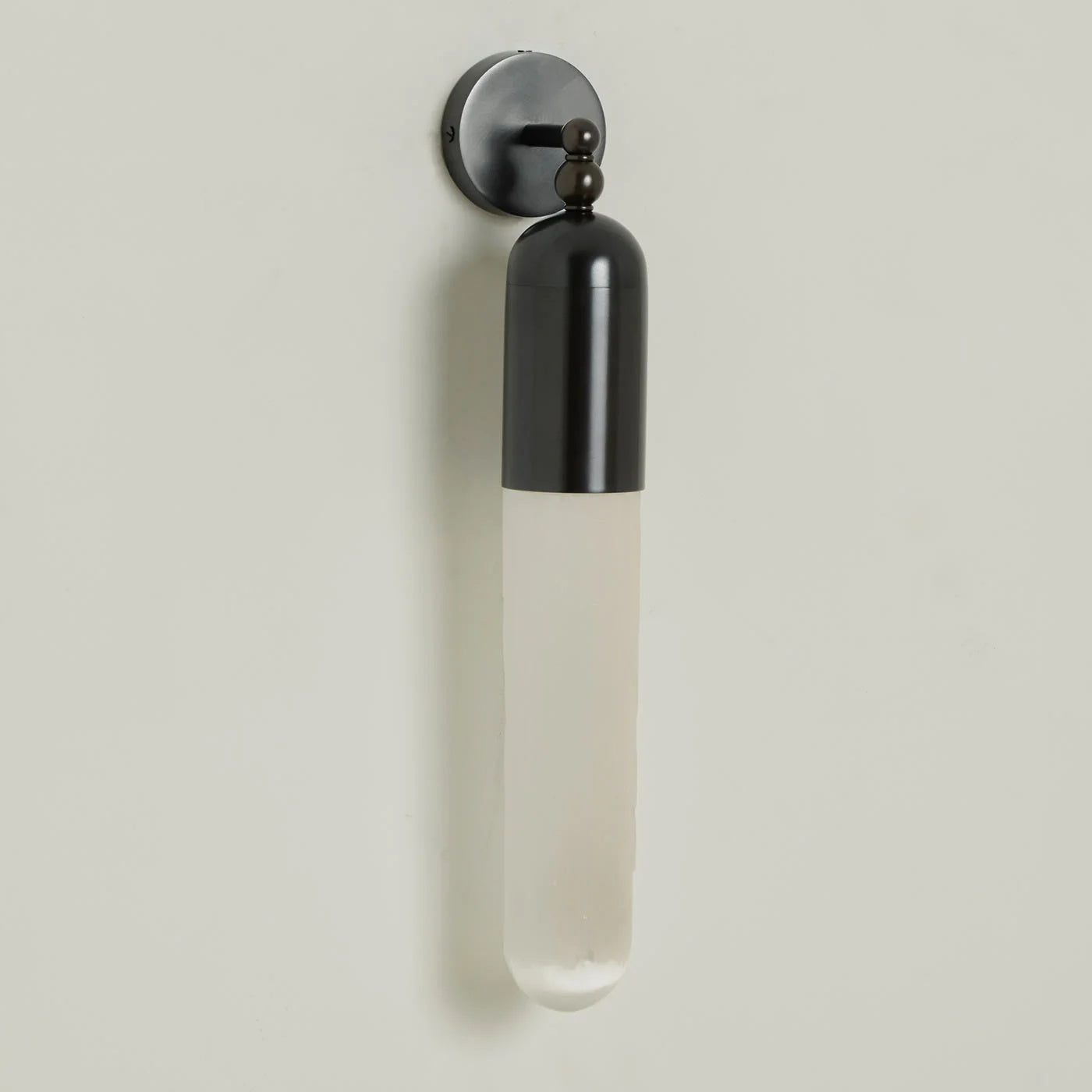 Mira Alabaster Wall Lamp