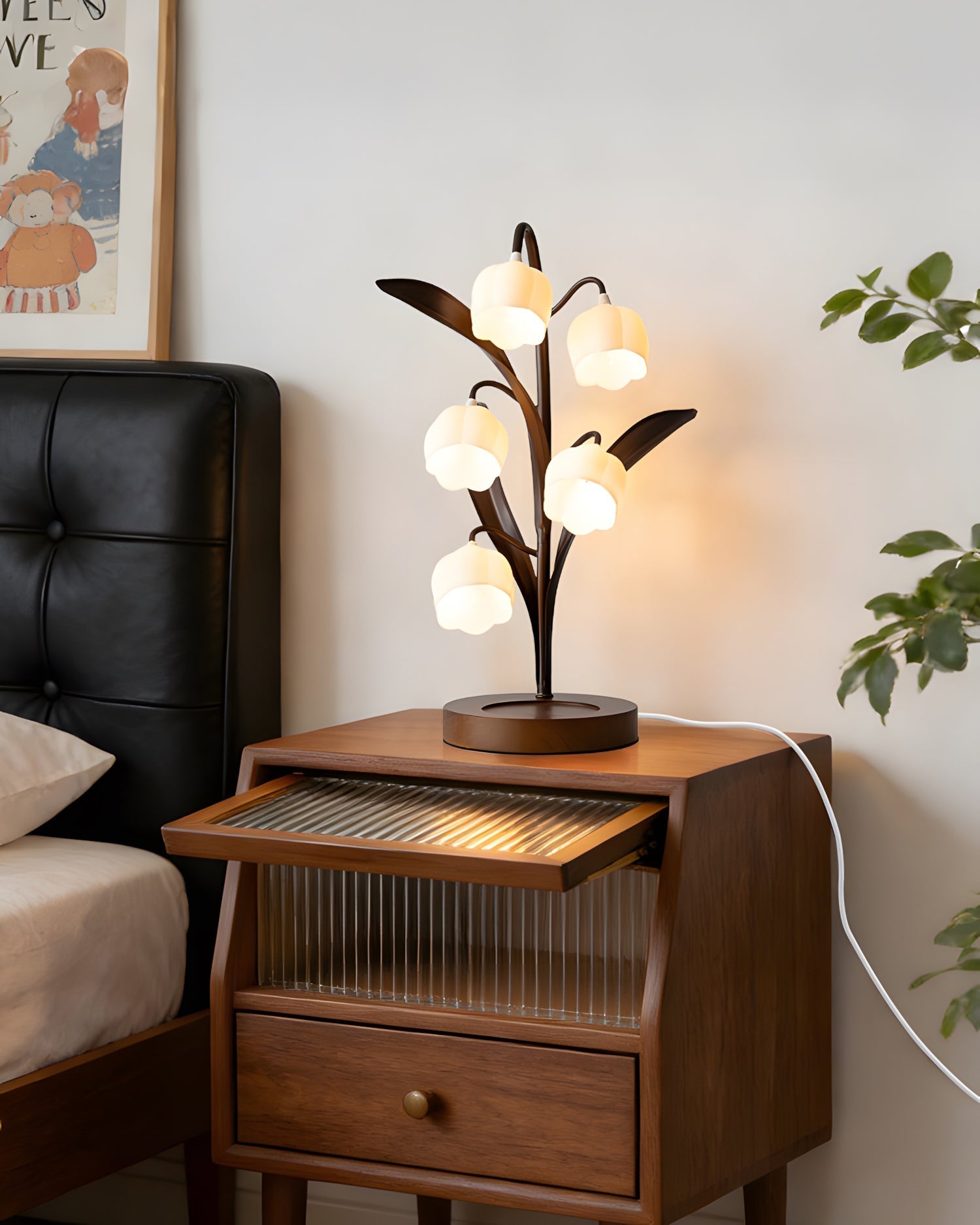 Linnea Table Lamp