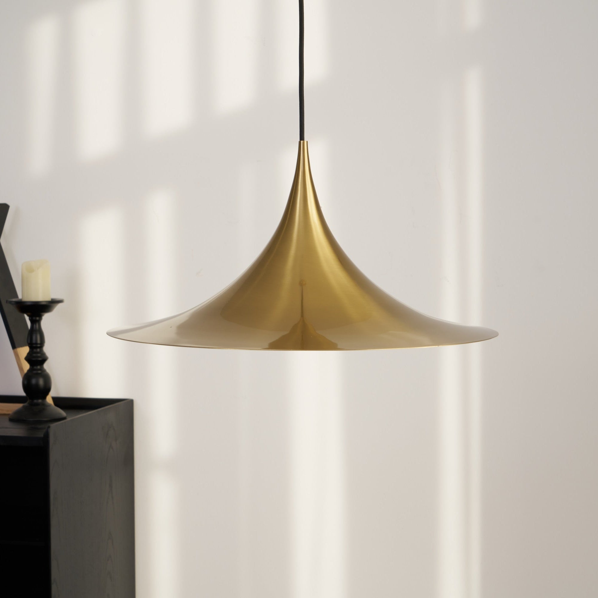 Nirixy Steel Sculptural Pendant Light-Neutral Decor