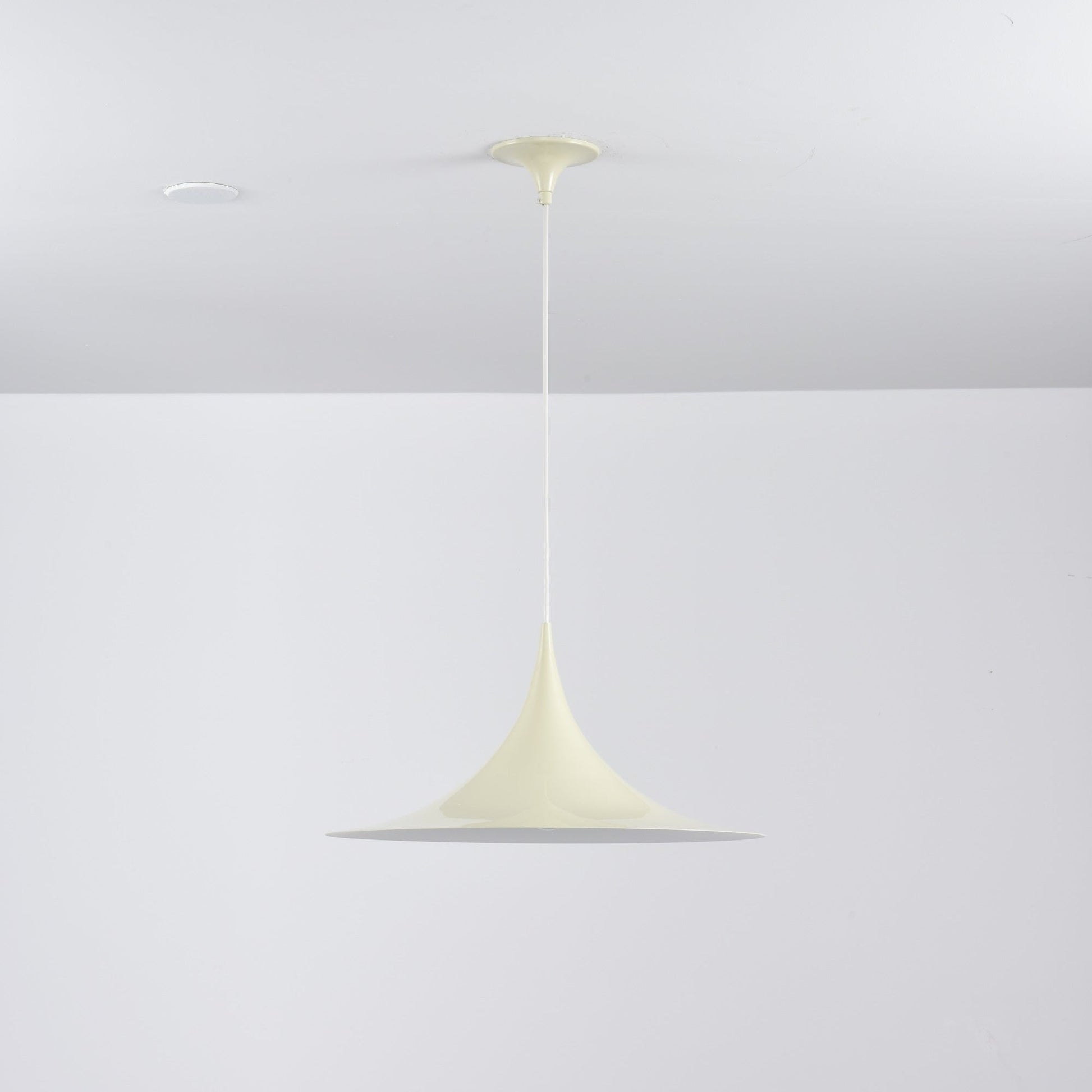 Nirixy Steel Sculptural Pendant Light-Neutral Decor
