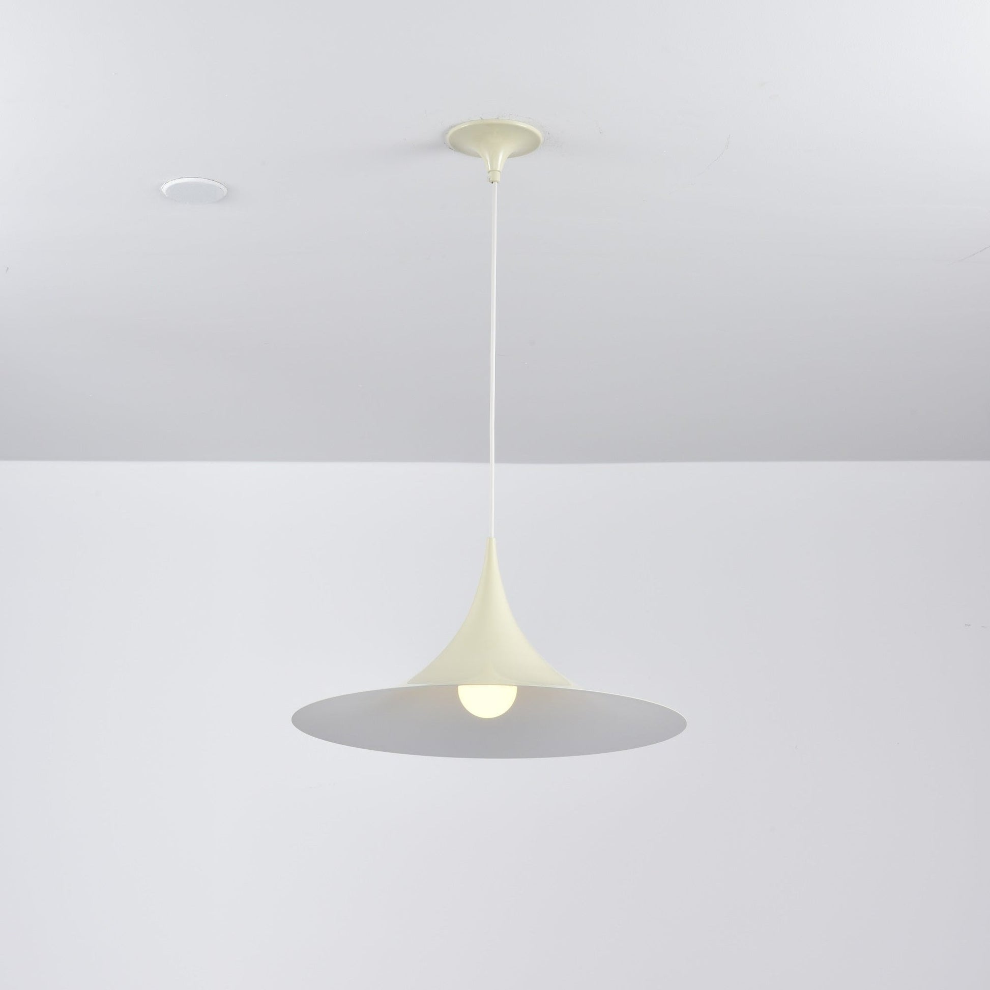 Nirixy Steel Sculptural Pendant Light-Neutral Decor
