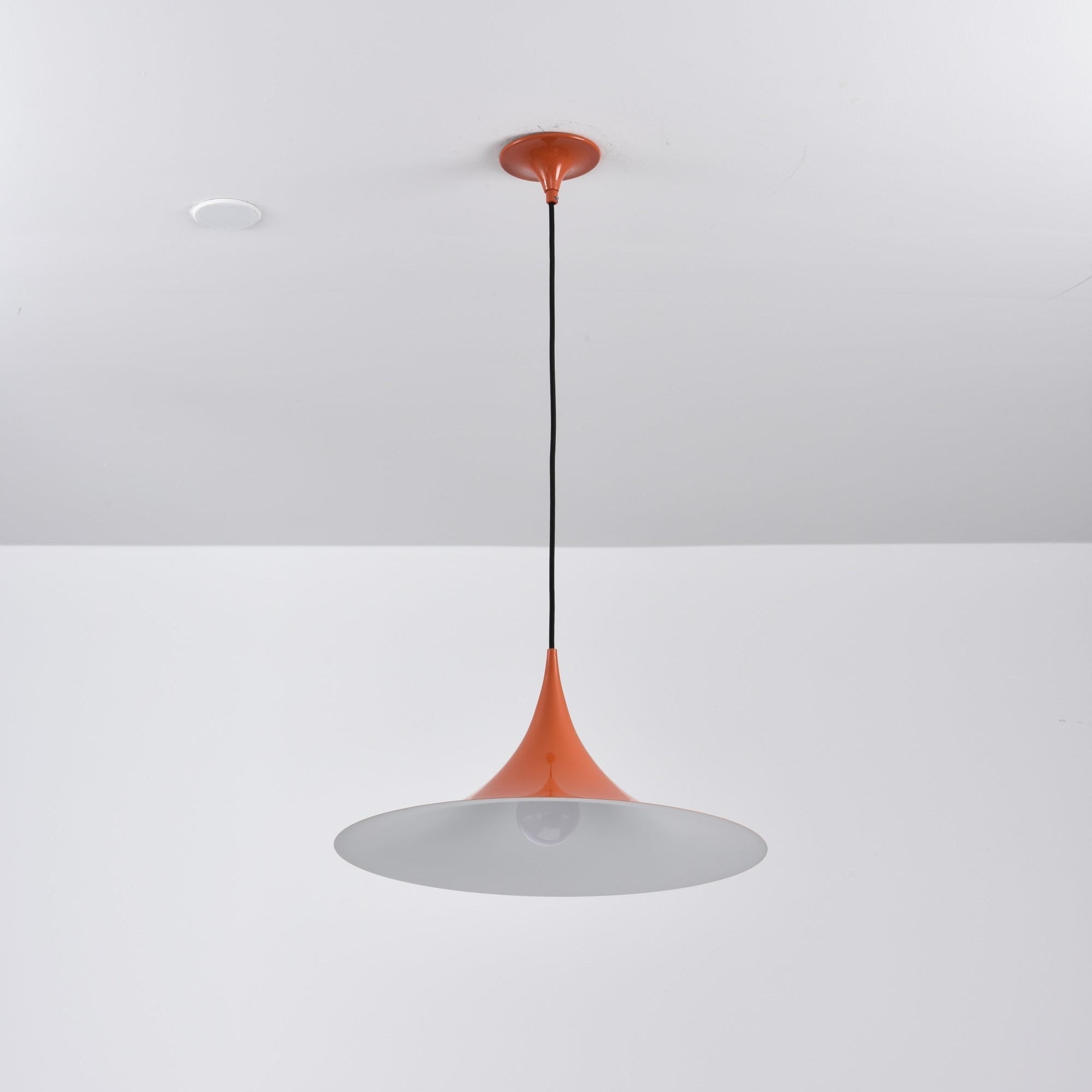 Nirixy Steel Sculptural Pendant Light-Neutral Decor