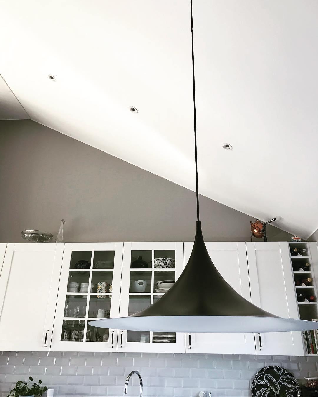 Nirixy Steel Sculptural Pendant Light-Neutral Decor