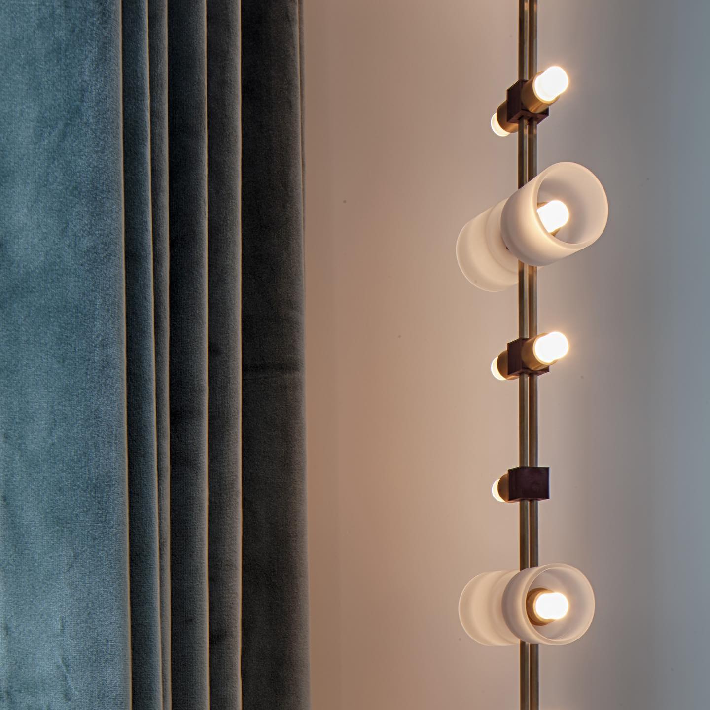 Liora Pendant Lamp