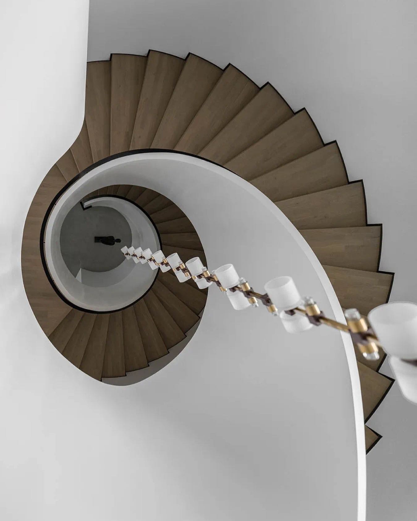 Liora Pendant Lamp