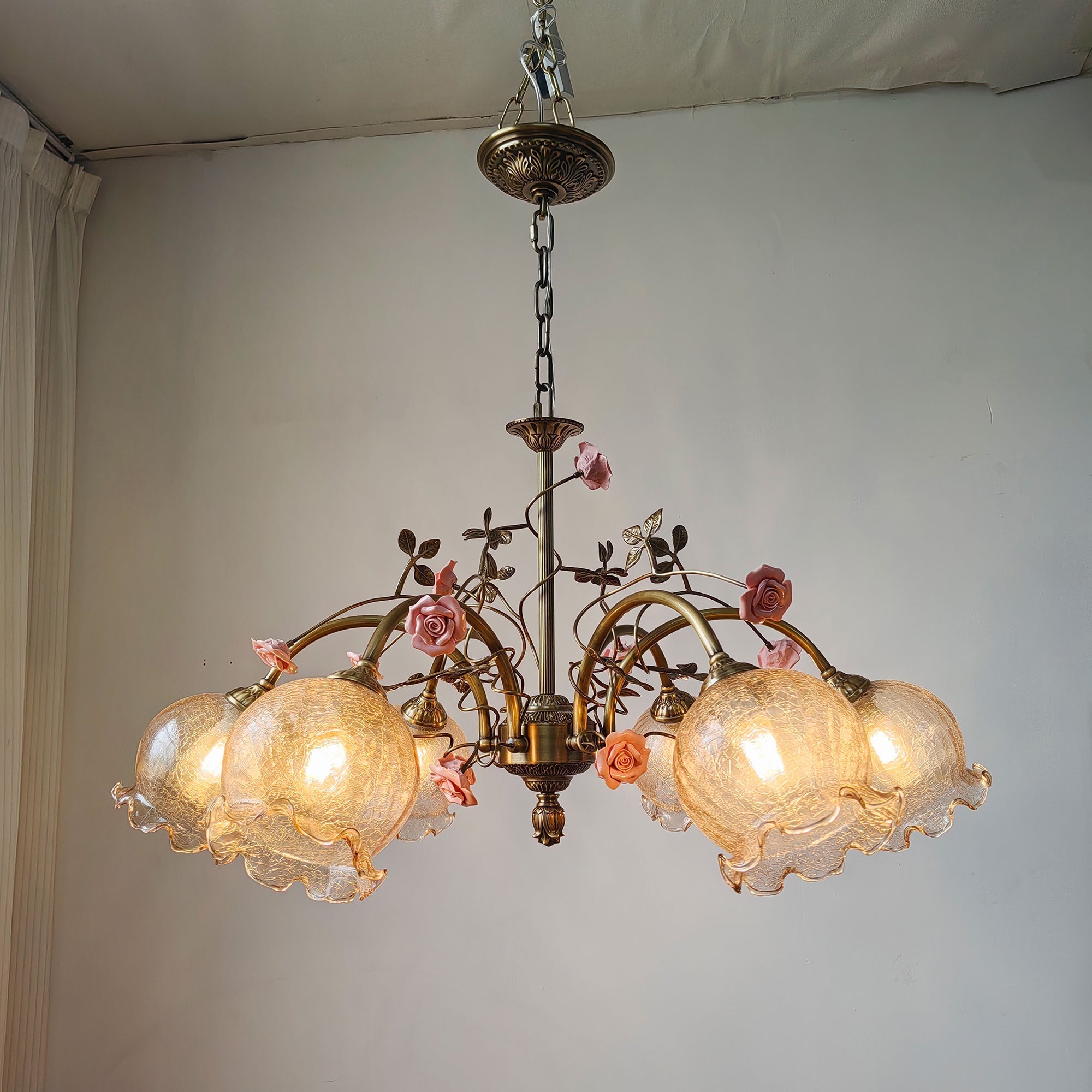 Dimensional drawing of the 6-head Serenade Chandelier.