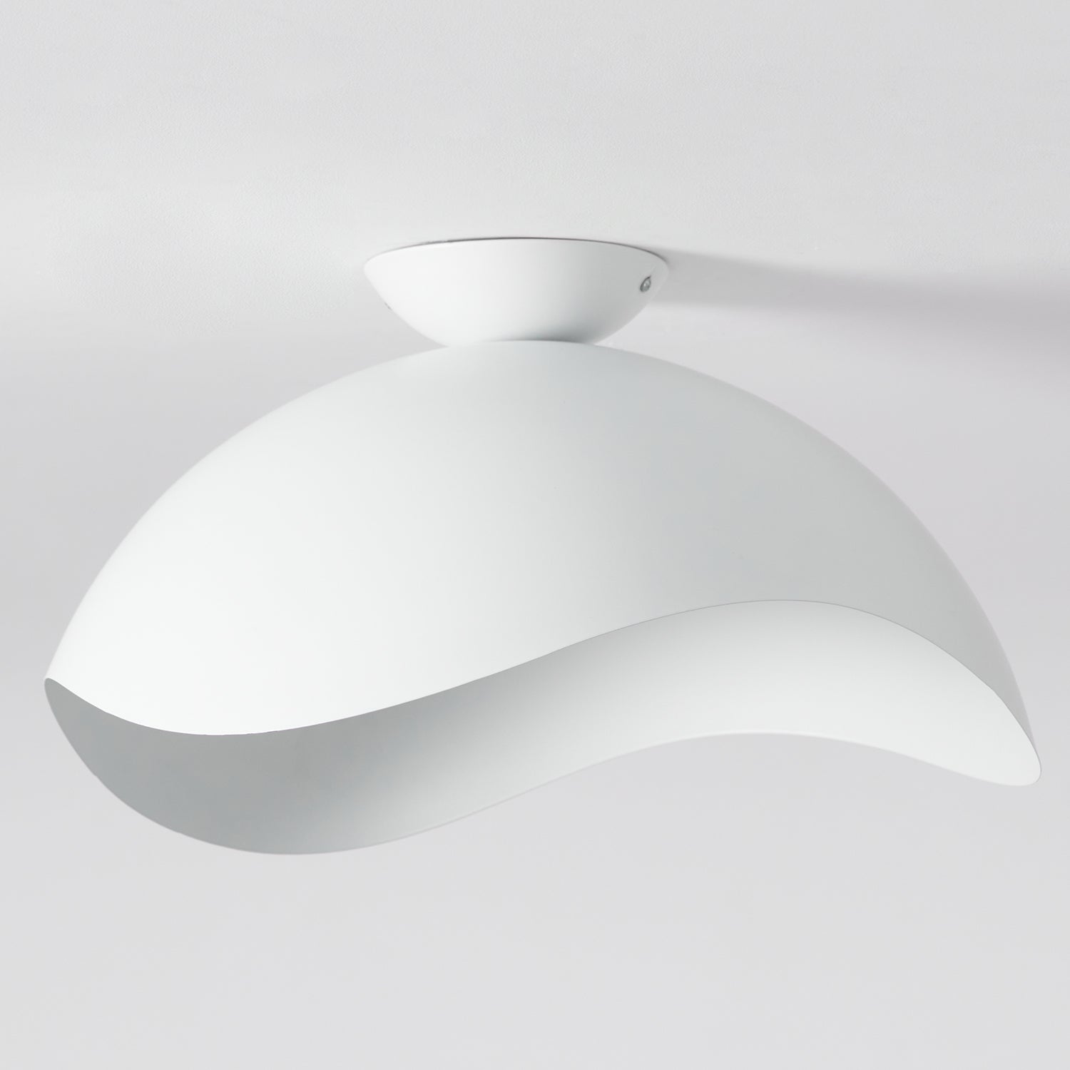 Bivane Nordic Art Wave Ceiling Light-Neutral Decor