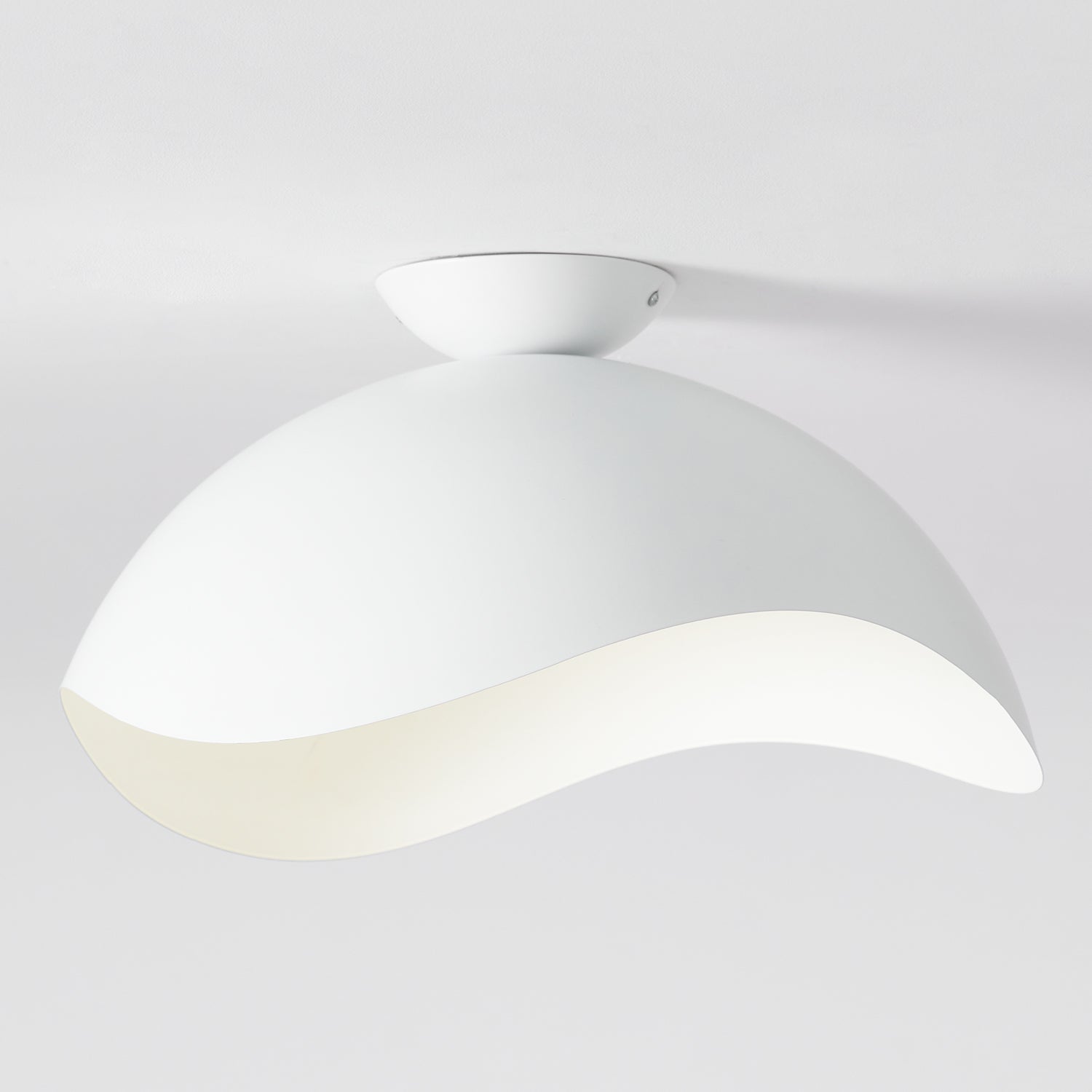 Bivane Nordic Art Wave Ceiling Light-Neutral Decor