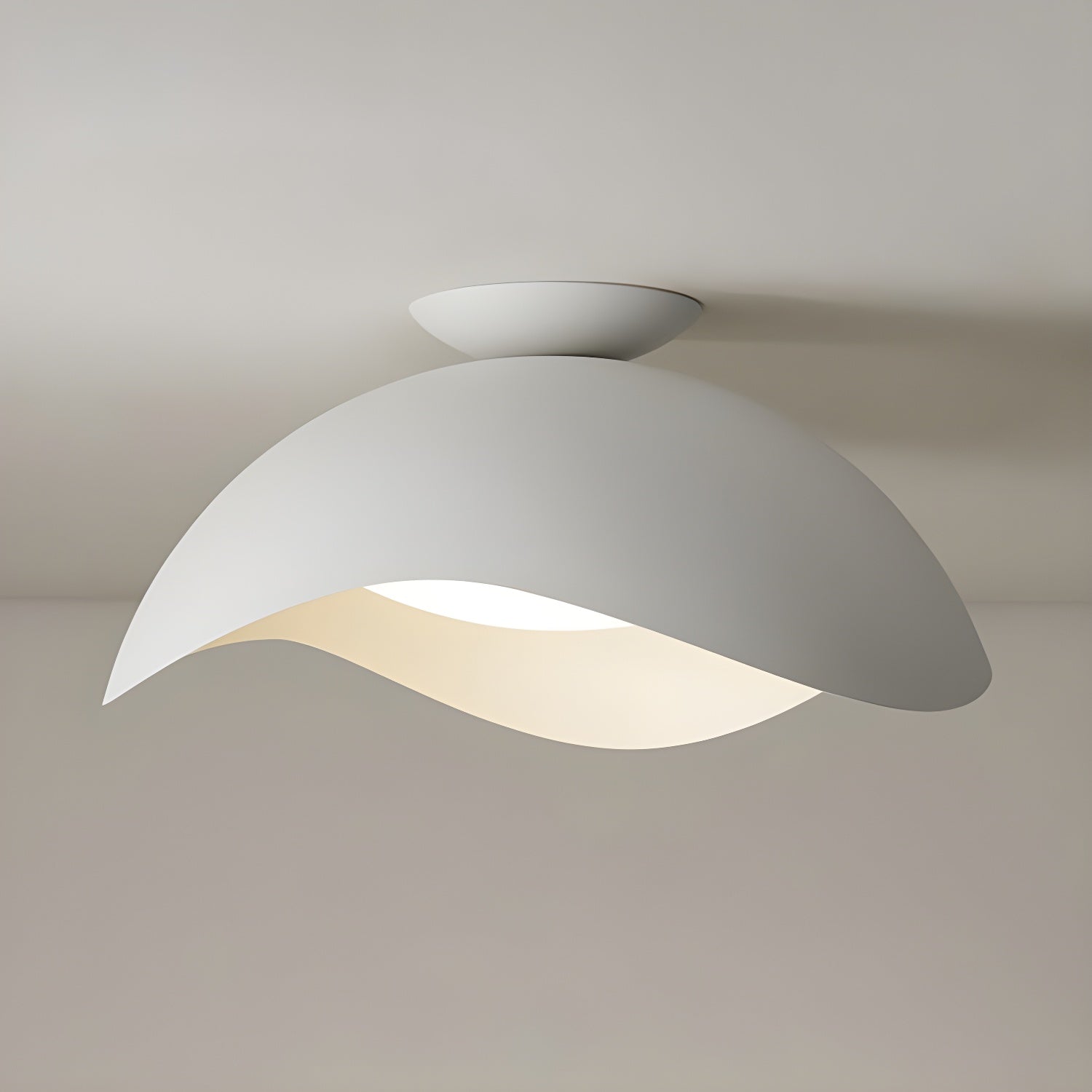 Bivane Nordic Art Wave Ceiling Light-Neutral Decor