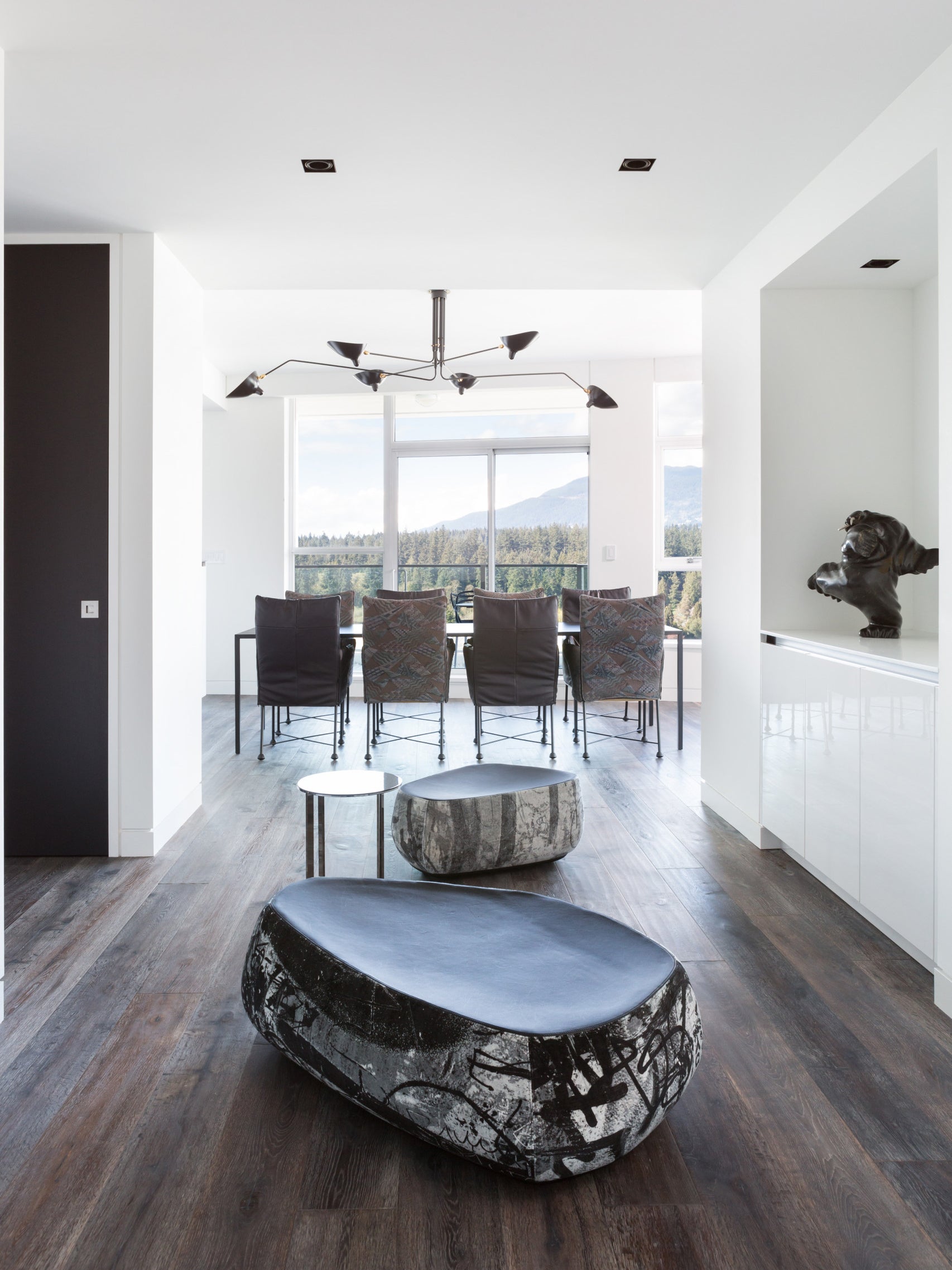 Lustra Ceiling Light Three Arm Minimalist-Neutral Decor