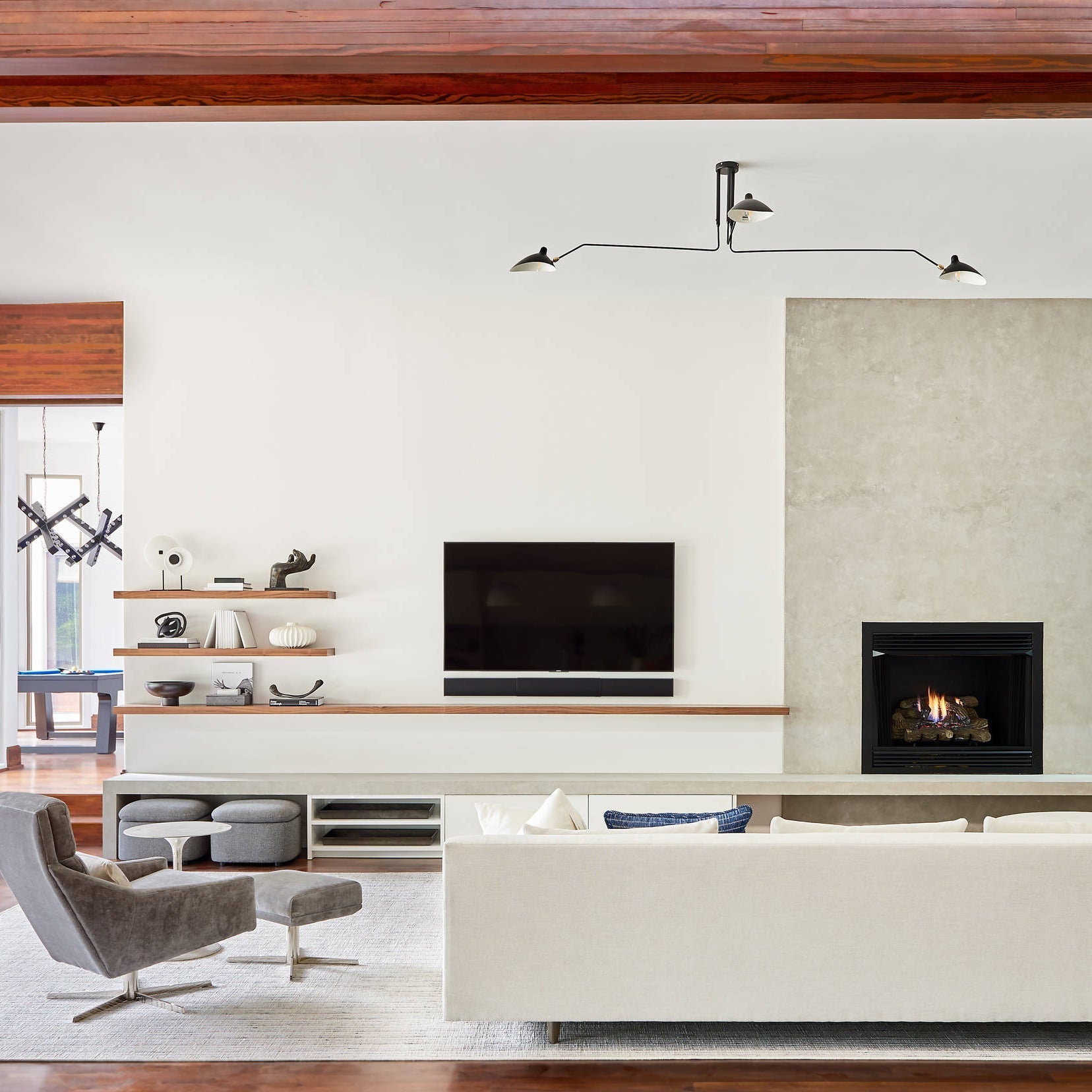 Lustra Ceiling Light Three Arm Minimalist-Neutral Decor