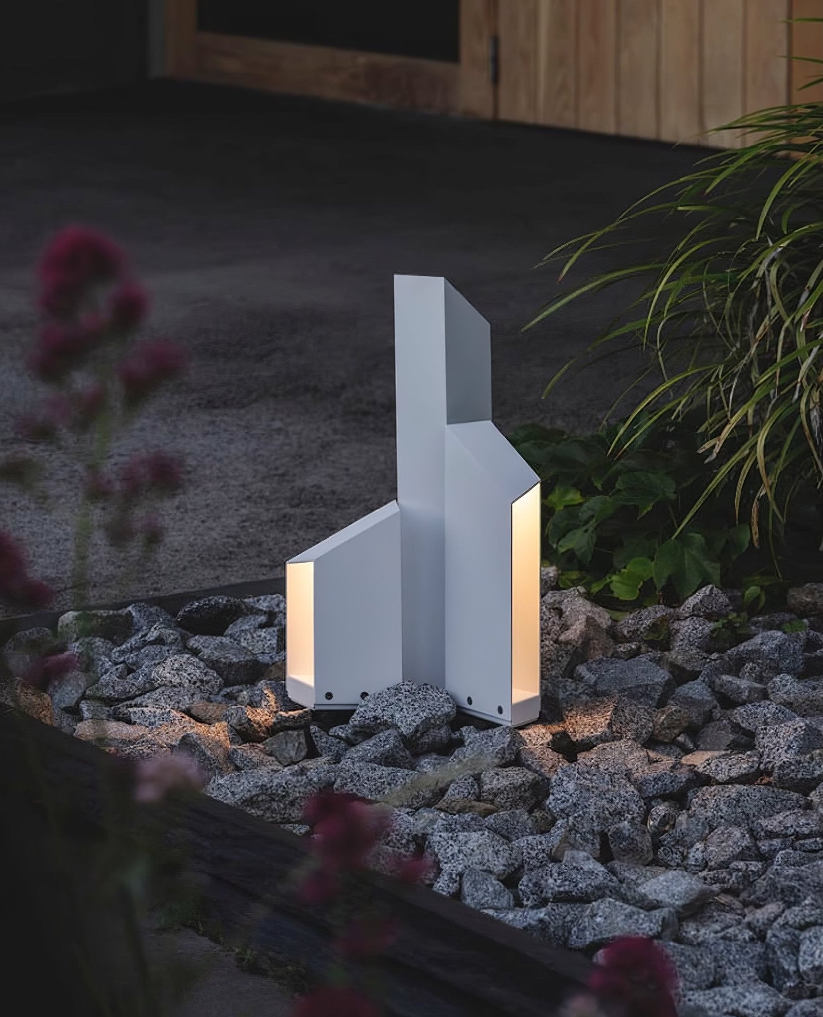 Jelight Outdoor Bollard Light-Neutral Decor