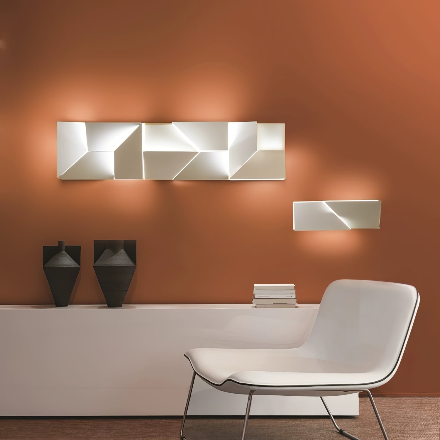 Deloza Shadows Rechargeable Grand Sconce Wall lamp-Neutral Decor