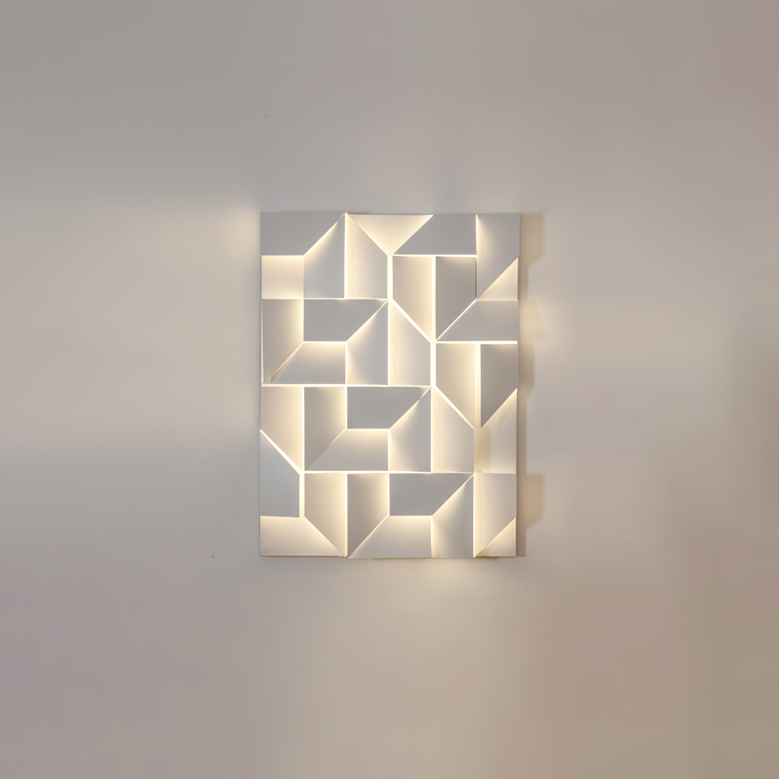 Arthaen Shadows Grand Sconce Wall lamp-Neutral Decor