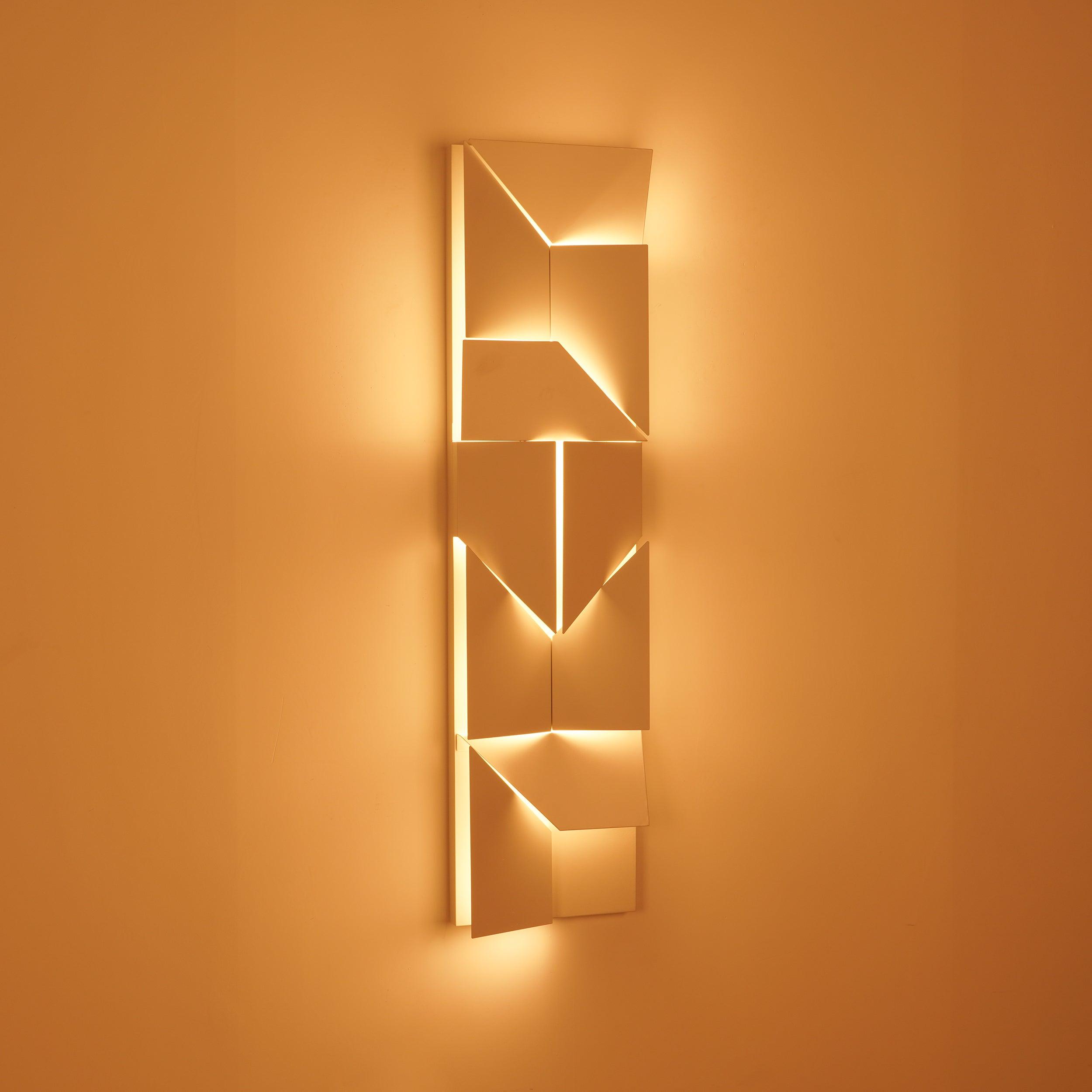 Arthaen Shadows Grand Sconce Wall lamp-Neutral Decor