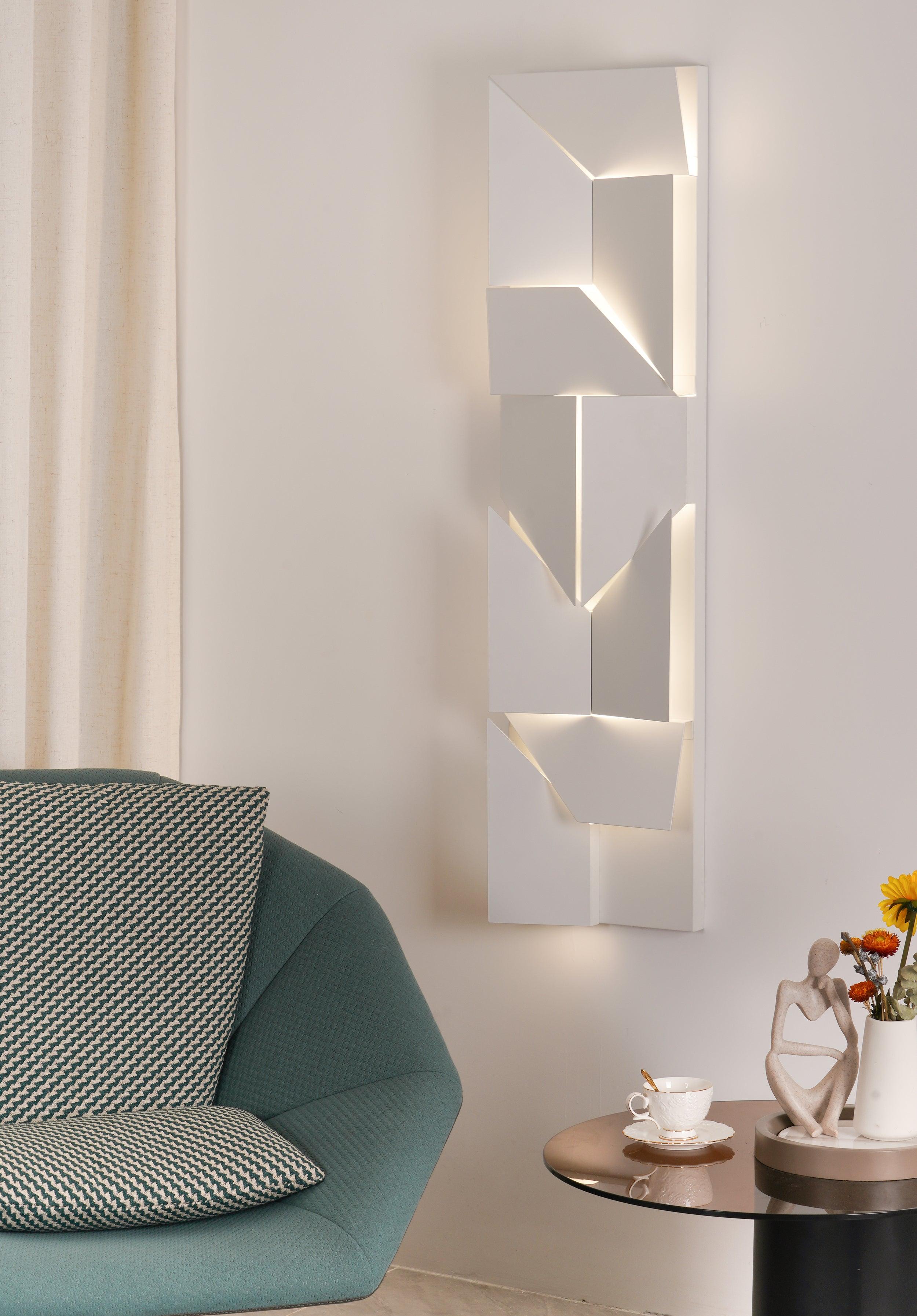 Deloza Shadows Rechargeable Grand Sconce Wall lamp-Neutral Decor